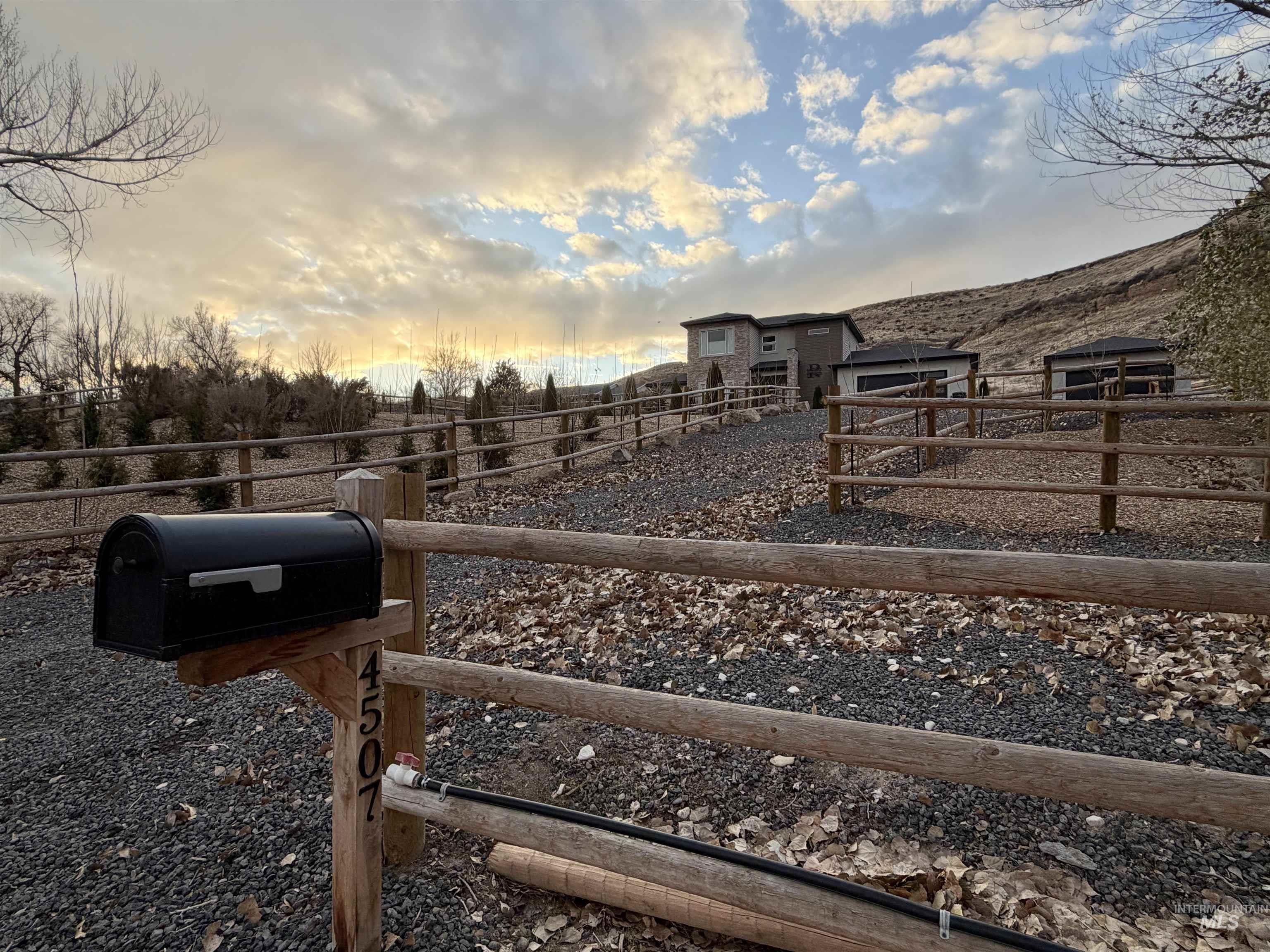 4507 Hidden Canyon Lane, Buhl, Idaho 83316, 4 Bedrooms, 3 Bathrooms, Residential For Sale, Price $699,000,MLS 98982918