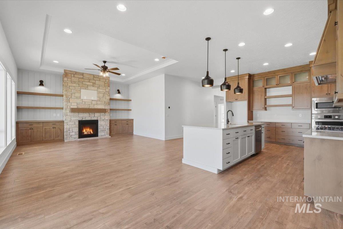 4801 Gap Creek Ave, Caldwell, Idaho 83607, 3 Bedrooms, 2.5 Bathrooms, Residential For Sale, Price $725,000,MLS 98982920