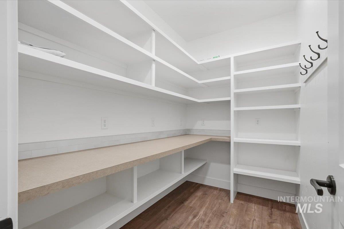 4801 Gap Creek Ave, Caldwell, Idaho 83607, 3 Bedrooms, 2.5 Bathrooms, Residential For Sale, Price $725,000,MLS 98982920