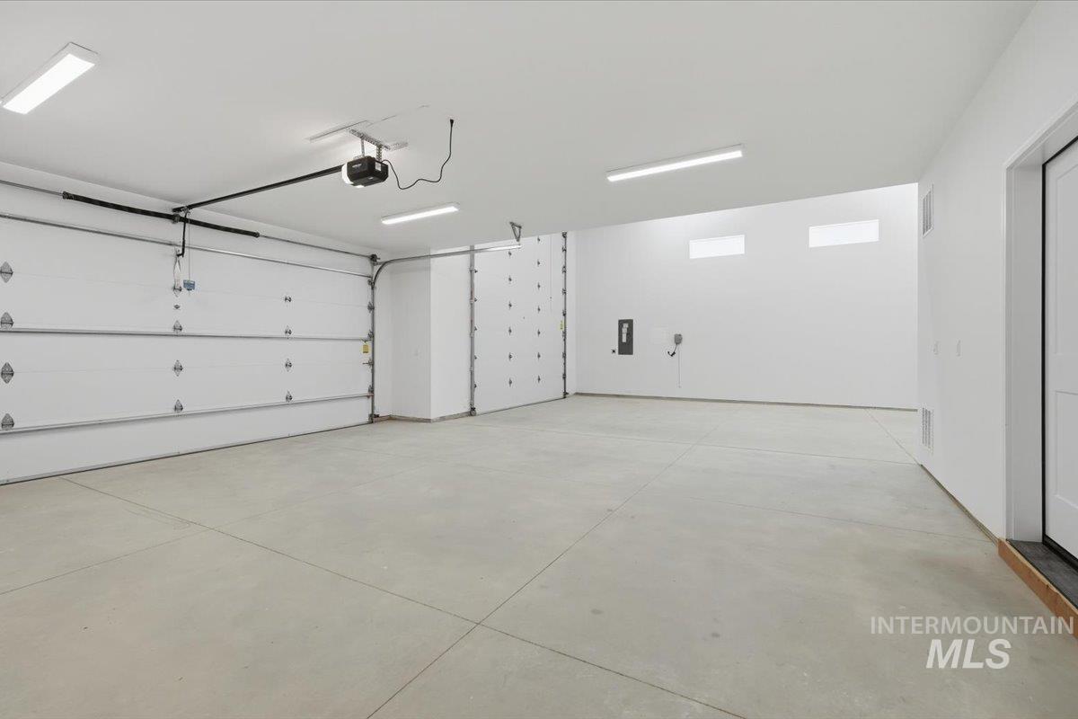 4801 Gap Creek Ave, Caldwell, Idaho 83607, 3 Bedrooms, 2.5 Bathrooms, Residential For Sale, Price $725,000,MLS 98982920