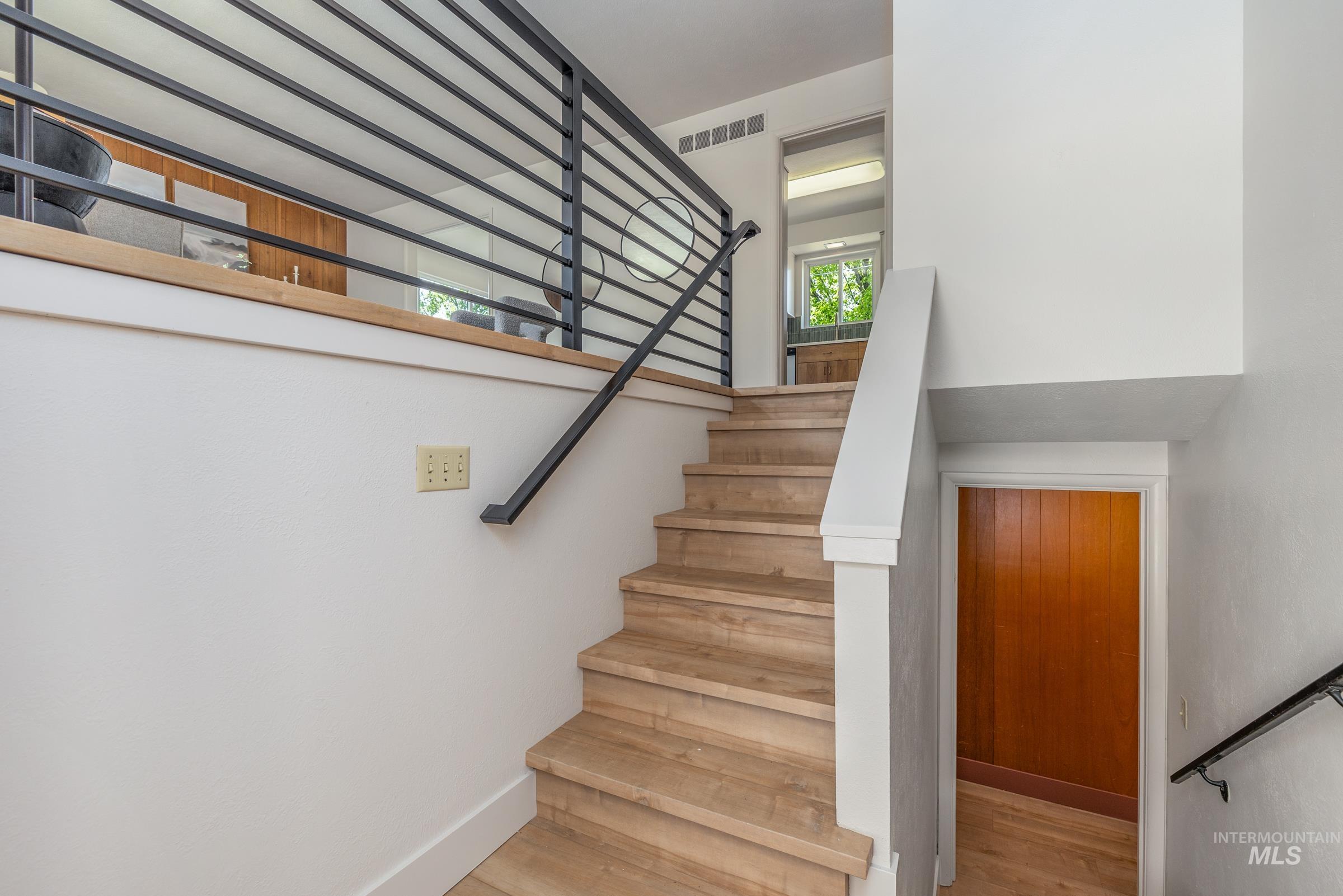 7013 W Rosewood Dr, Boise, Idaho 83709, 3 Bedrooms, 2 Bathrooms, Residential For Sale, Price $599,900, 98982921