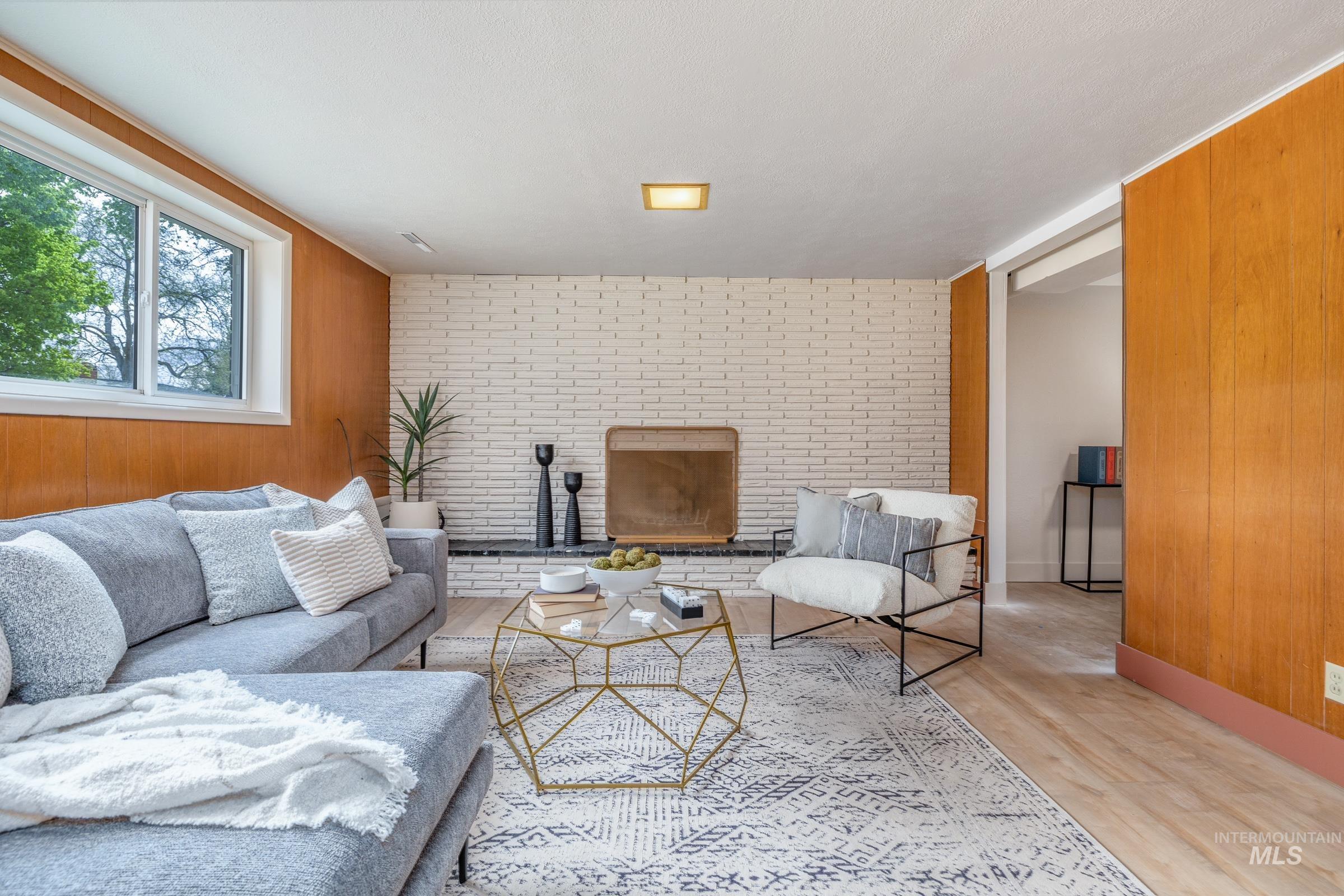 7013 W Rosewood Dr, Boise, Idaho 83709, 3 Bedrooms, 2 Bathrooms, Residential For Sale, Price $599,900, 98982921