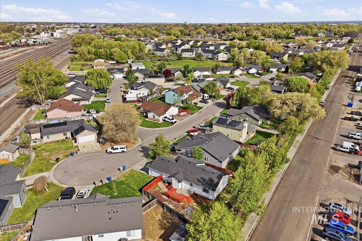 76 S Chase St, Nampa, Idaho 83687, 3 Bedrooms, 2 Bathrooms, Residential For Sale, Price $350,000, 98982922