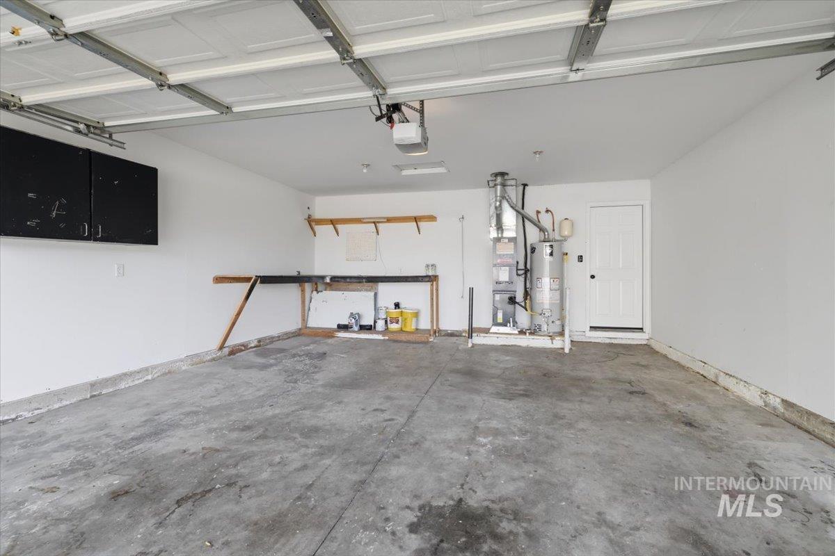 76 S Chase St, Nampa, Idaho 83687, 3 Bedrooms, 2 Bathrooms, Residential For Sale, Price $350,000, 98982922