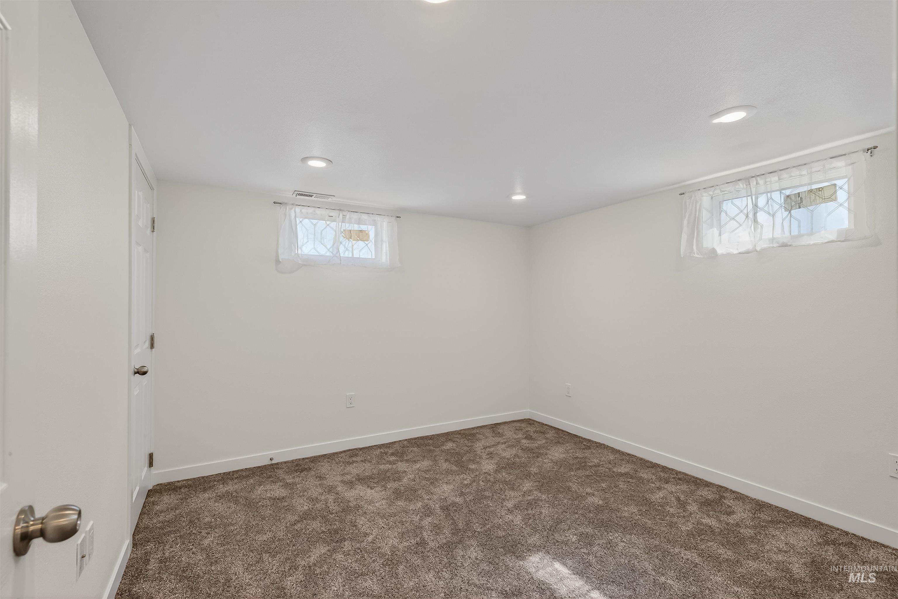 1519 17th St, Lewiston, Idaho 83501, 4 Bedrooms, 2 Bathrooms, Residential For Sale, Price $349,000, 98982923