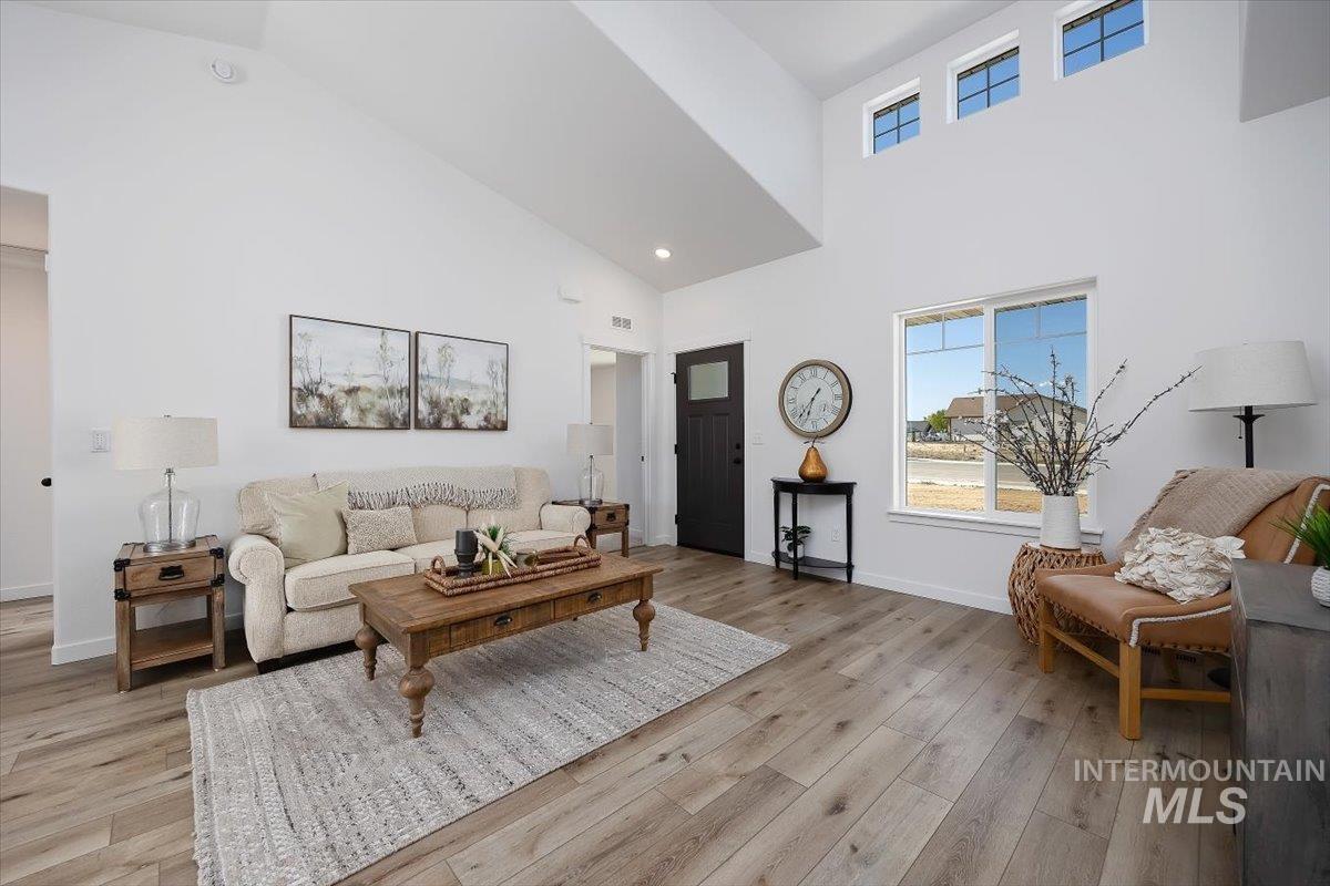 4086 Williams Street, Buhl, Idaho 83316, 4 Bedrooms, 2 Bathrooms, Residential For Sale, Price $370,000, 98982927