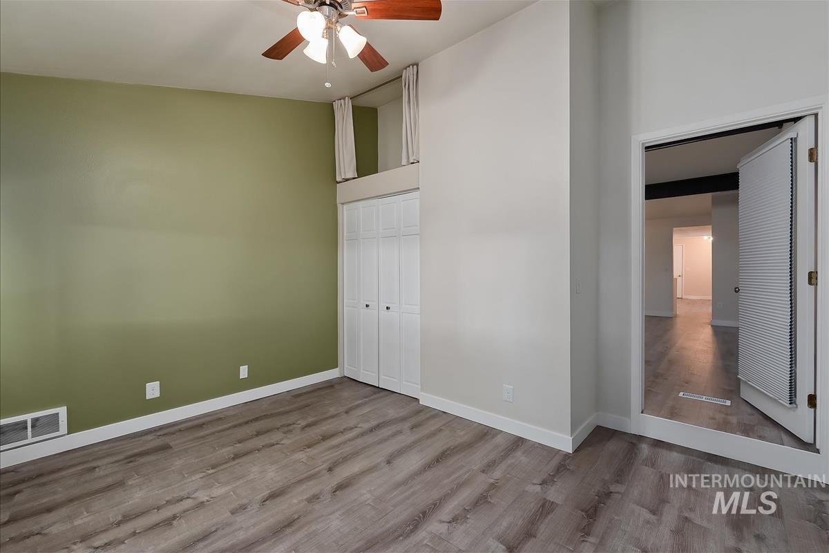 968 N Camelot Dr, Boise, Idaho 83704, 3 Bedrooms, 2 Bathrooms, Residential For Sale, Price $381,000, 98982929