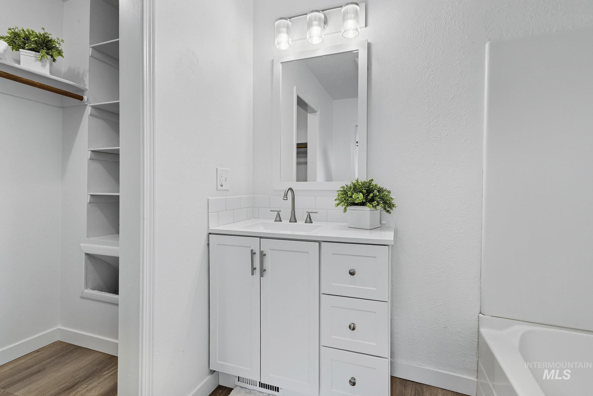 1912 5th St South, Nampa, Idaho 83651, 3 Bedrooms, 2 Bathrooms, Residential For Sale, Price $315,000,MLS 98982930