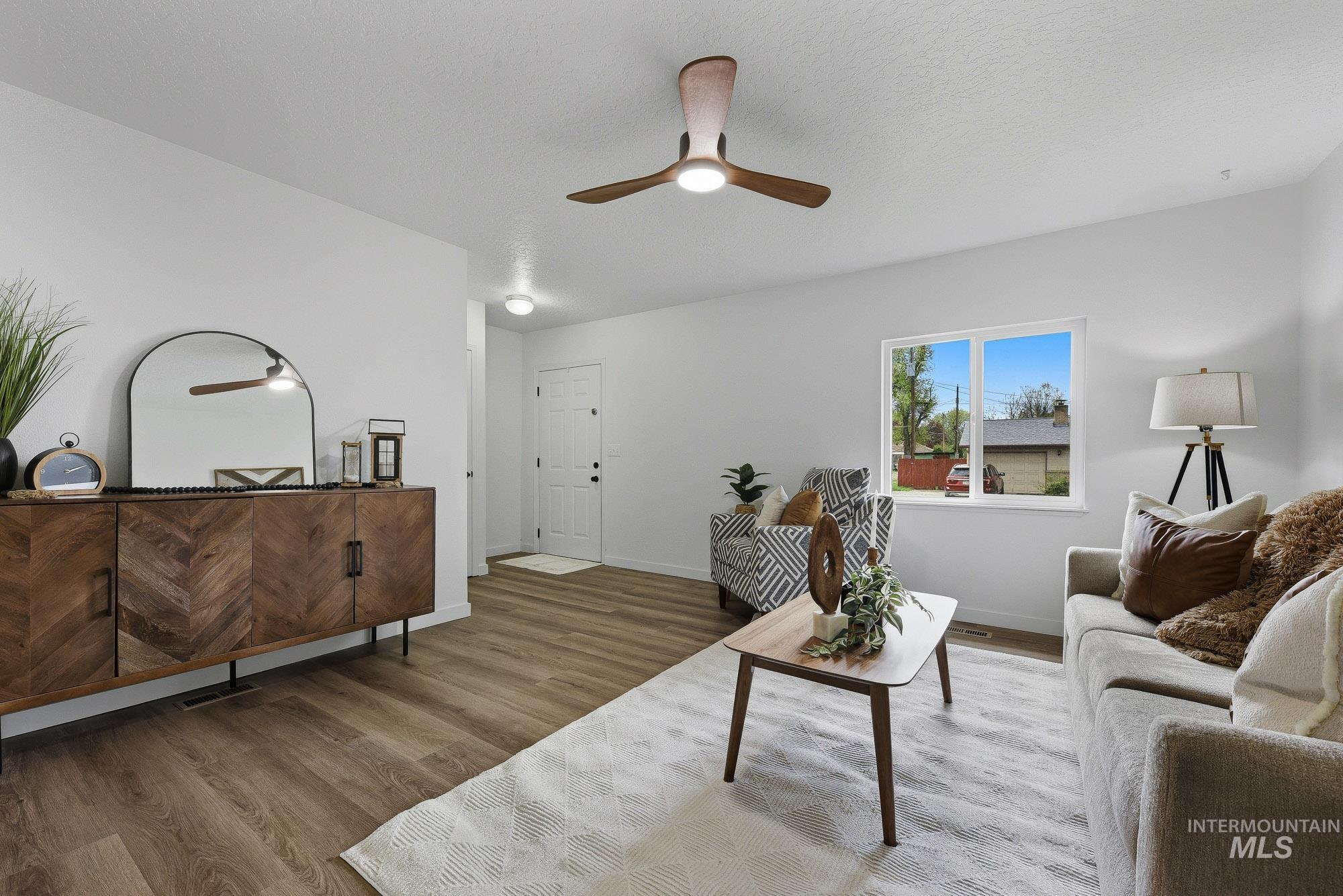 1912 5th St South, Nampa, Idaho 83651, 3 Bedrooms, 2 Bathrooms, Residential For Sale, Price $315,000,MLS 98982930