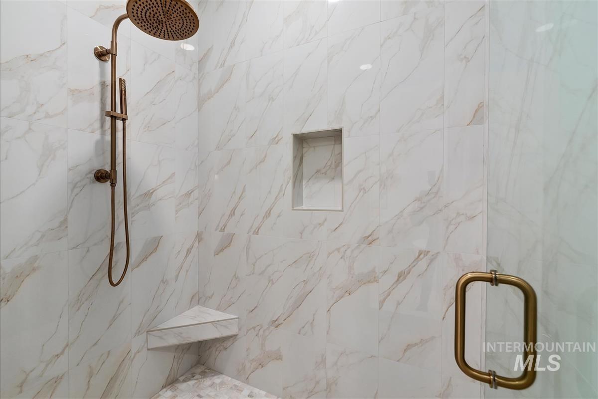 3366 W Golden Barrel St., Eagle, Idaho 83616, 4 Bedrooms, 3.5 Bathrooms, Residential For Sale, Price $1,290,000,MLS 98982931