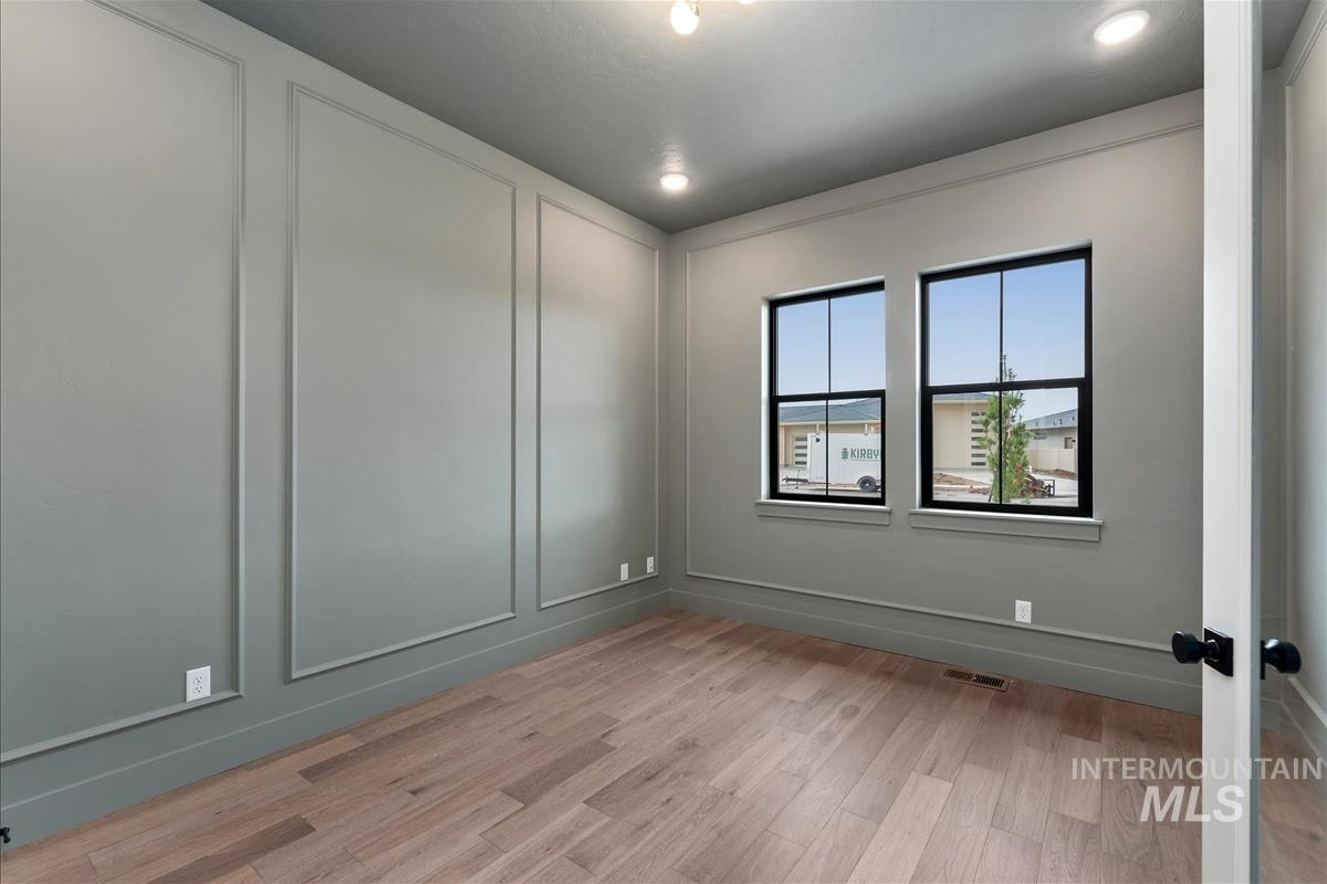 3366 W Golden Barrel St., Eagle, Idaho 83616, 4 Bedrooms, 3.5 Bathrooms, Residential For Sale, Price $1,290,000,MLS 98982931