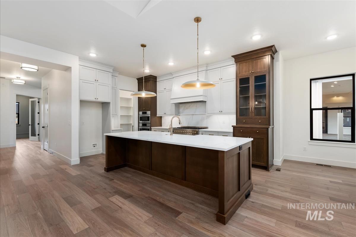 3366 W Golden Barrel St., Eagle, Idaho 83616, 4 Bedrooms, 3.5 Bathrooms, Residential For Sale, Price $1,290,000,MLS 98982931