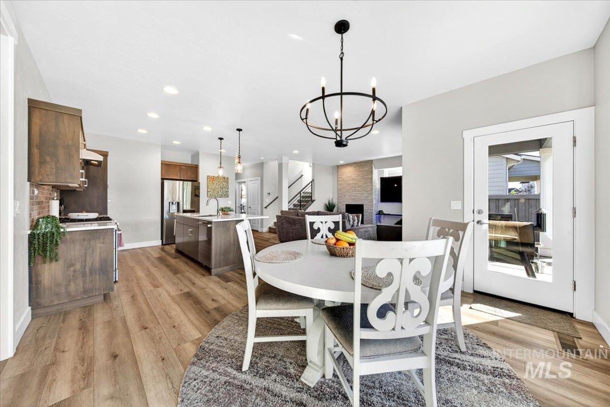 18329 Arch Haven Way, Nampa, Idaho 83687, 5 Bedrooms, 2.5 Bathrooms, Residential For Sale, Price $529,900,MLS 98982933