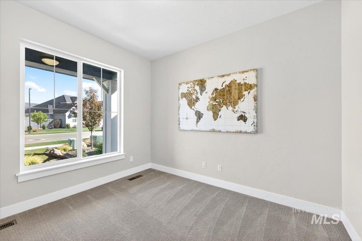 18329 Arch Haven Way, Nampa, Idaho 83687, 5 Bedrooms, 2.5 Bathrooms, Residential For Sale, Price $529,900,MLS 98982933