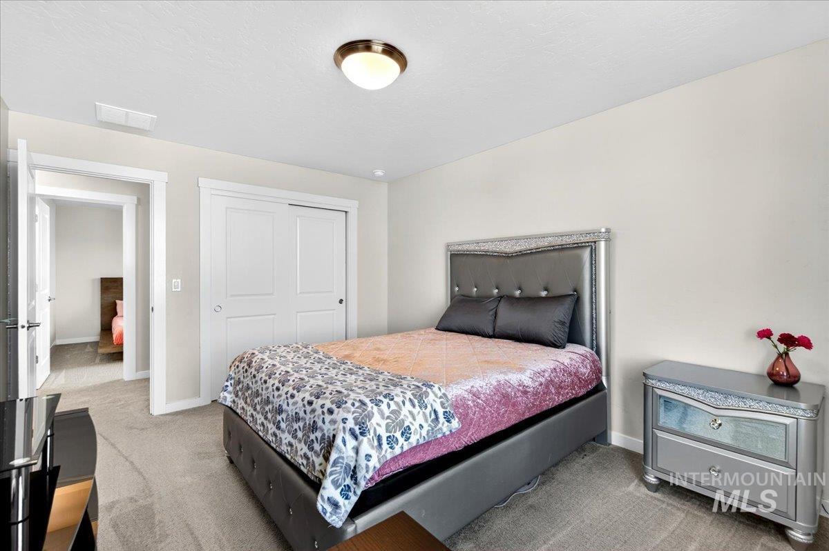 18329 Arch Haven Way, Nampa, Idaho 83687, 5 Bedrooms, 2.5 Bathrooms, Residential For Sale, Price $529,900,MLS 98982933