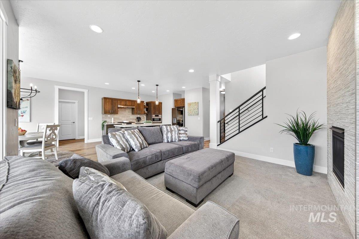 18329 Arch Haven Way, Nampa, Idaho 83687, 5 Bedrooms, 2.5 Bathrooms, Residential For Sale, Price $529,900,MLS 98982933