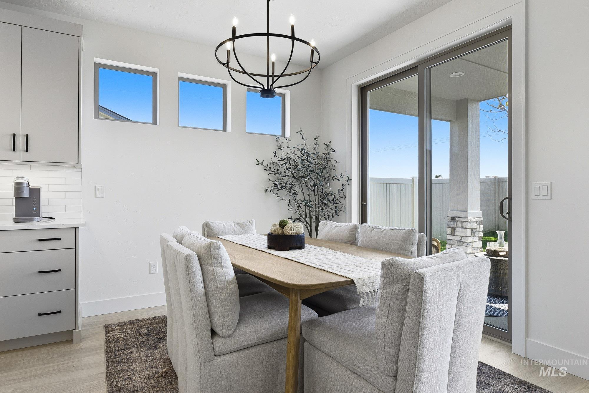 9685 W Snow Wolf Ln, Star, Idaho 83669, 4 Bedrooms, 2.5 Bathrooms, Residential For Sale, Price $669,900,MLS 98982934