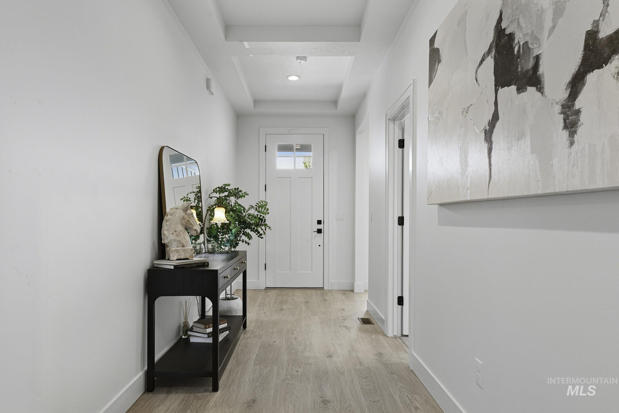 9685 W Snow Wolf Ln, Star, Idaho 83669, 4 Bedrooms, 2.5 Bathrooms, Residential For Sale, Price $669,900,MLS 98982934