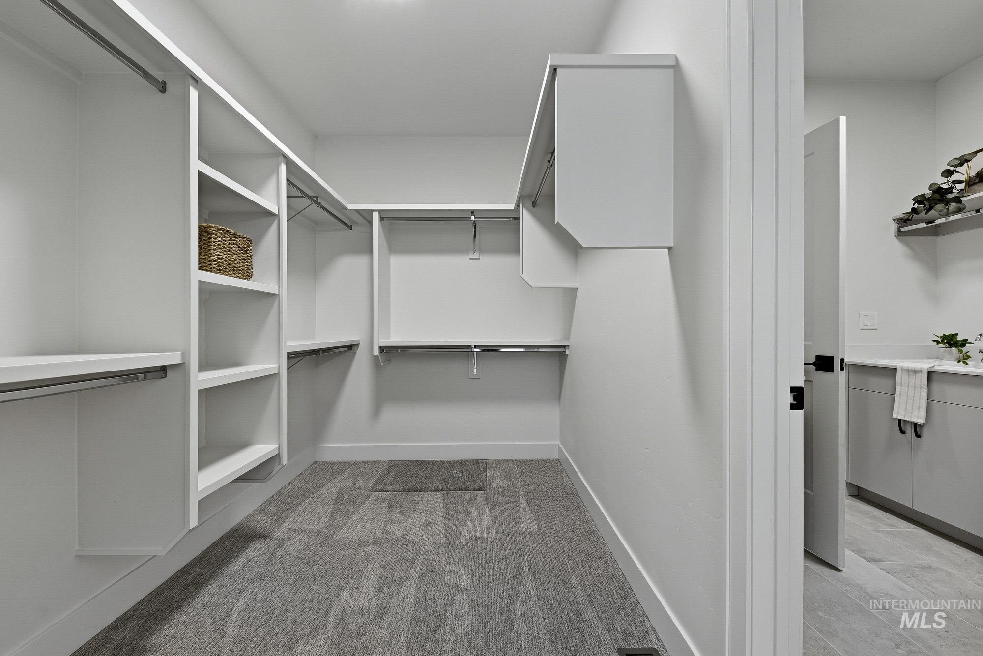 9685 W Snow Wolf Ln, Star, Idaho 83669, 4 Bedrooms, 2.5 Bathrooms, Residential For Sale, Price $669,900,MLS 98982934