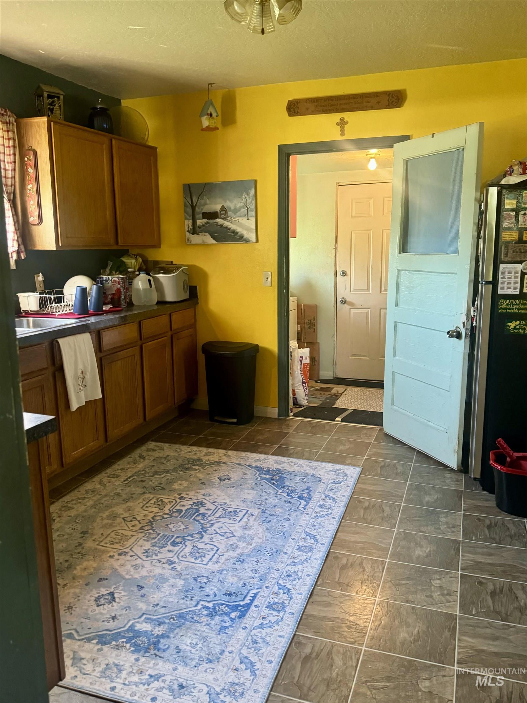 128 9th Ave N, Nampa, Idaho 83687, 2 Bedrooms, 1 Bathroom, Residential Income For Sale, Price $249,900,MLS 98982939