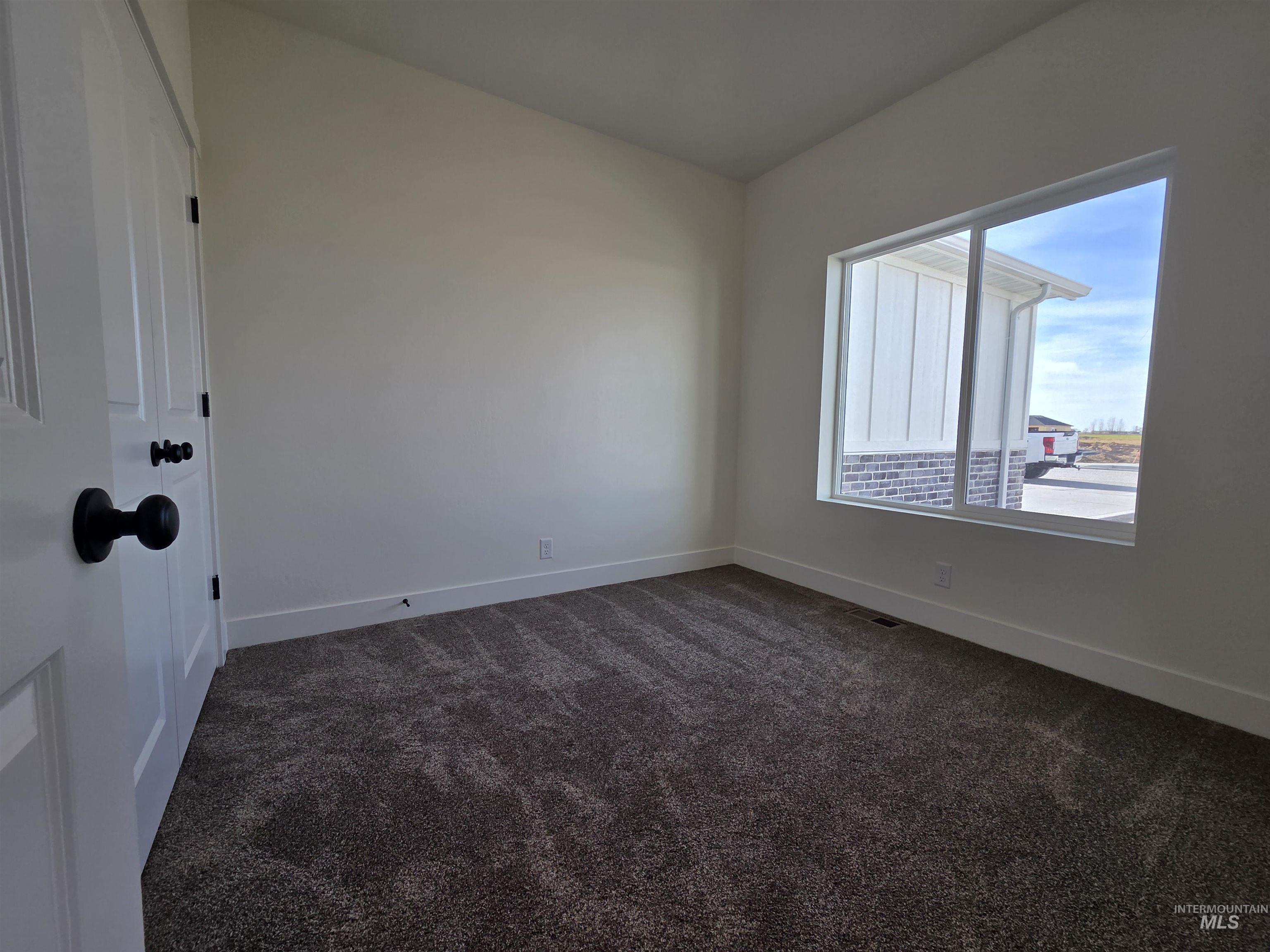 1117 Moss Avenue, Rupert, Idaho 83350, 4 Bedrooms, 2 Bathrooms, Residential For Sale, Price $419,999,MLS 98982946