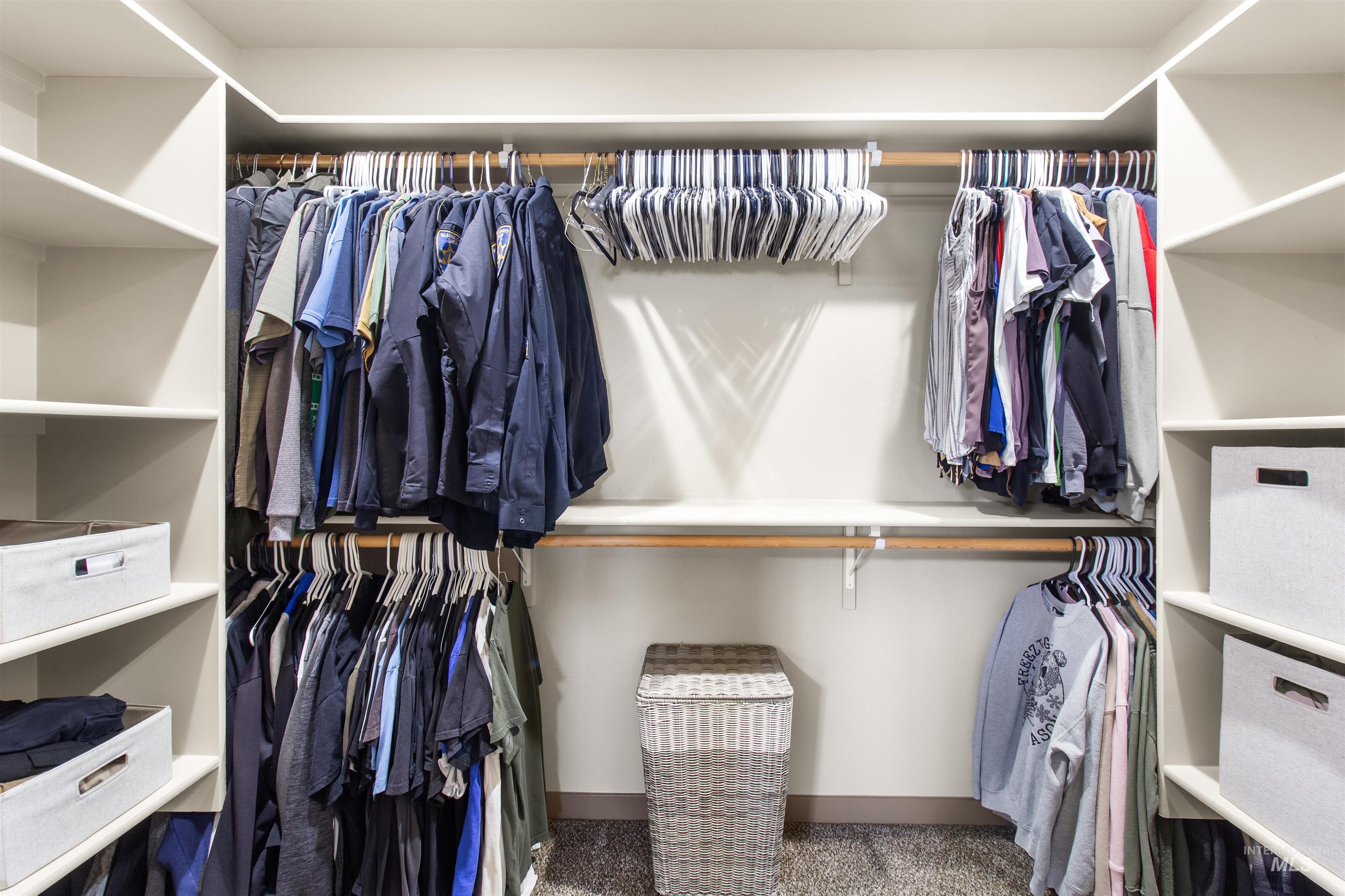 330 Greenfield Way., Carey, Idaho 83320, 3 Bedrooms, 2 Bathrooms, Residential For Sale, Price $619,500,MLS 98982951