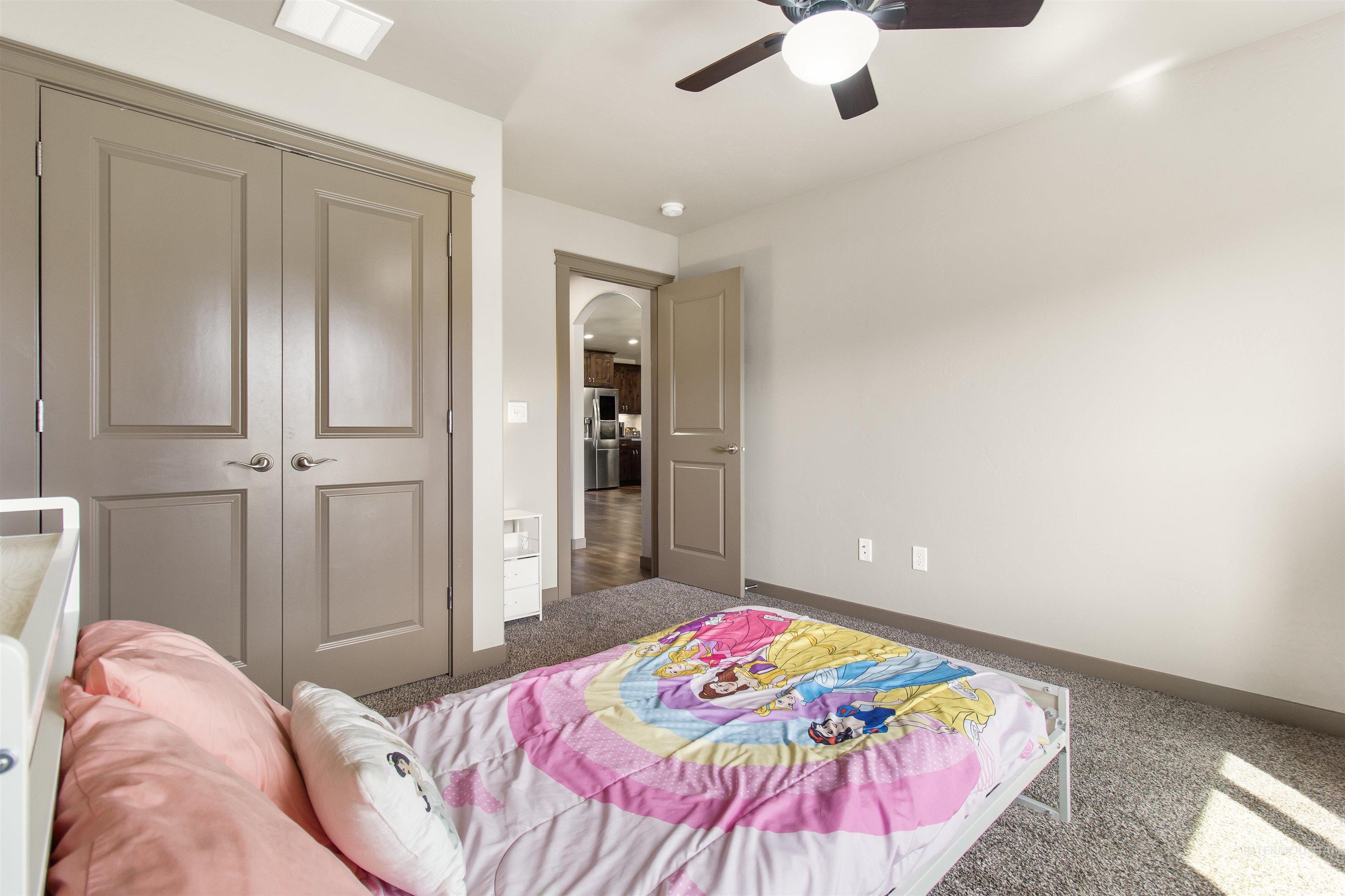 330 Greenfield Way., Carey, Idaho 83320, 3 Bedrooms, 2 Bathrooms, Residential For Sale, Price $619,500,MLS 98982951