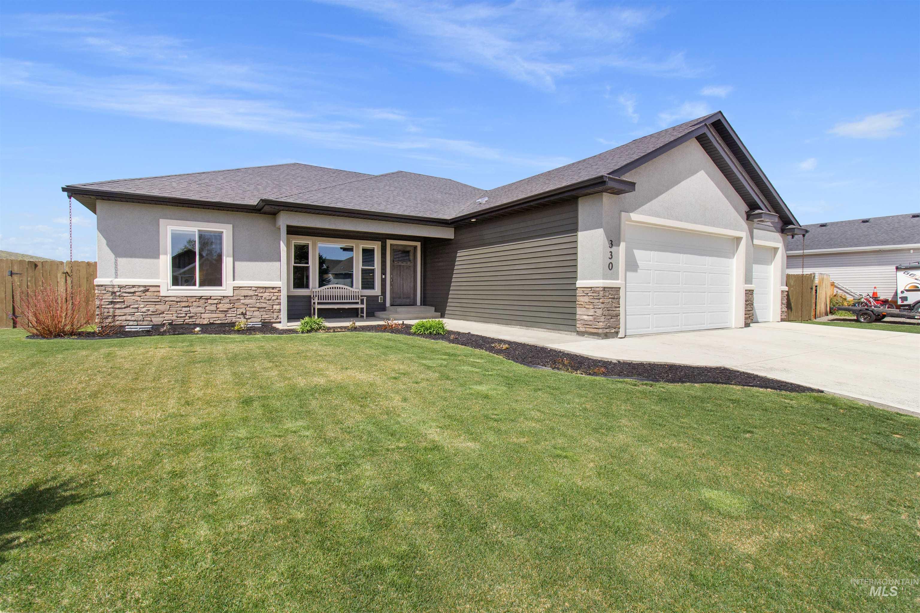 330 Greenfield Way., Carey, Idaho 83320, 3 Bedrooms, 2 Bathrooms, Residential For Sale, Price $619,500,MLS 98982951