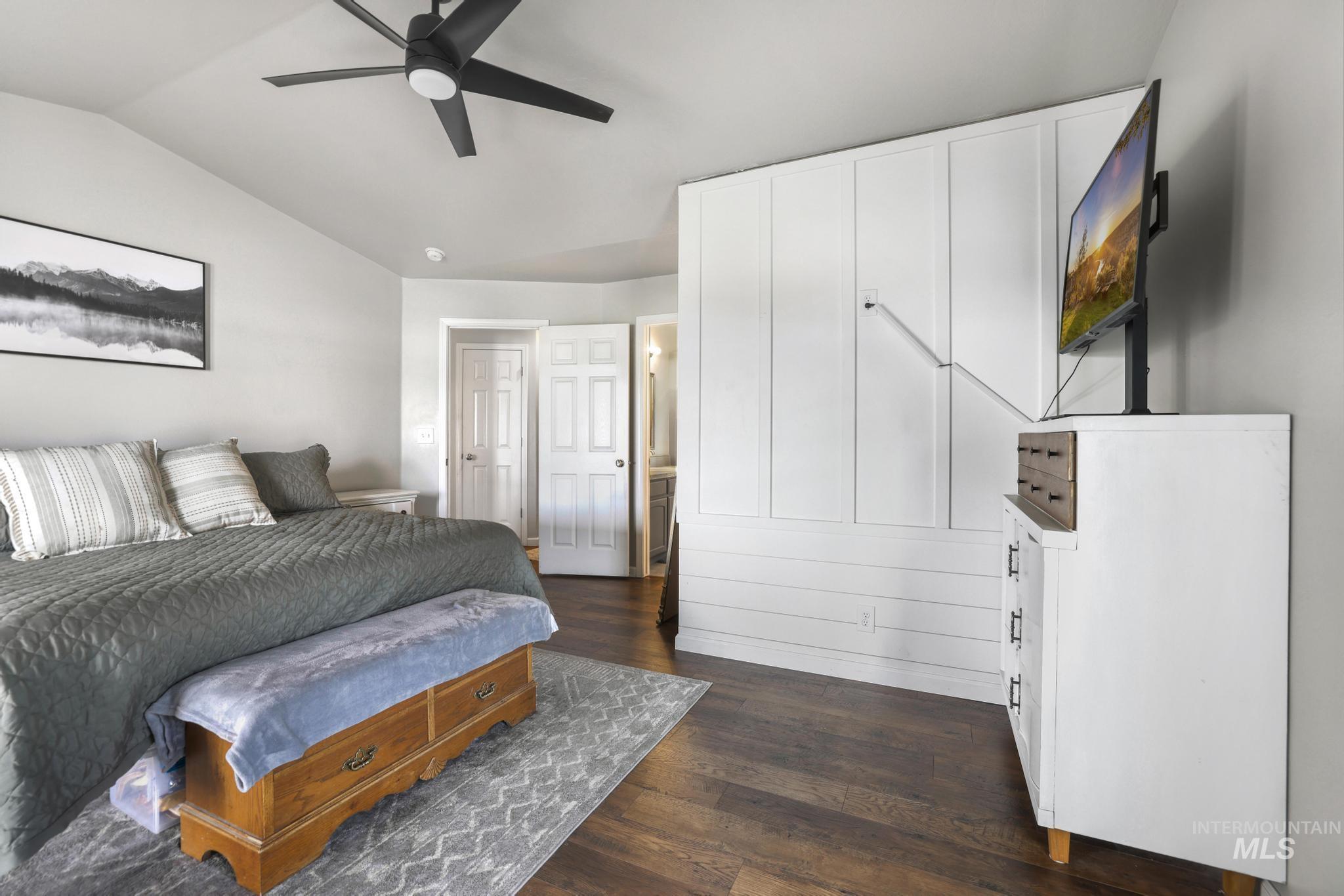 2324 Garey Ln, Filer, Idaho 83328-5543, 4 Bedrooms, 3 Bathrooms, Residential For Sale, Price $612,500,MLS 98982954