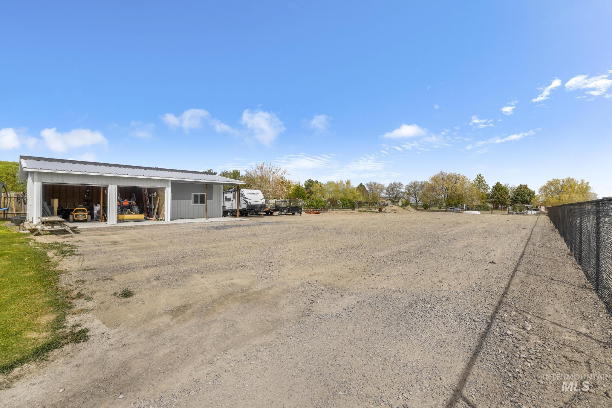 2324 Garey Ln, Filer, Idaho 83328-5543, 4 Bedrooms, 3 Bathrooms, Residential For Sale, Price $612,500,MLS 98982954