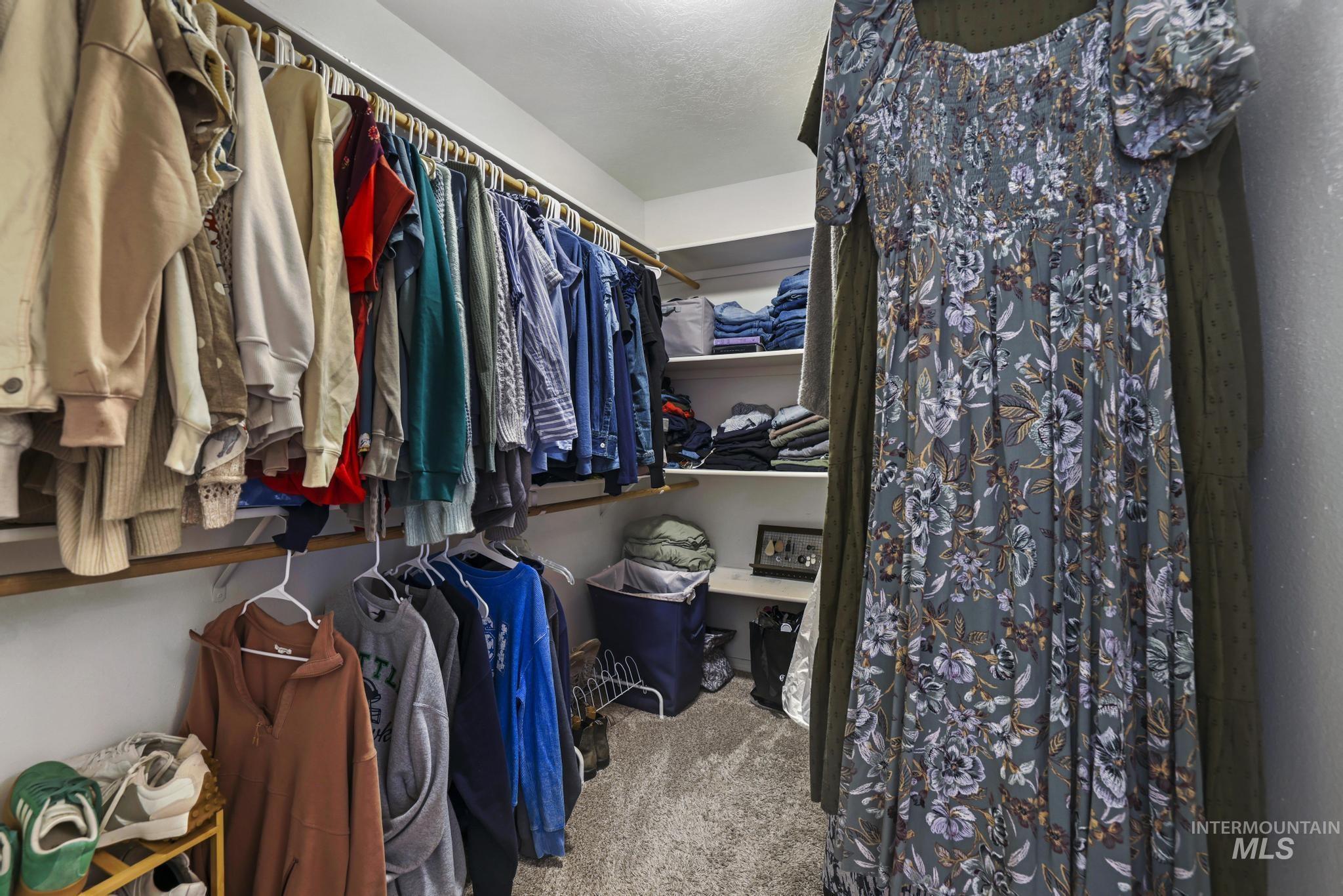 2324 Garey Ln, Filer, Idaho 83328-5543, 4 Bedrooms, 3 Bathrooms, Residential For Sale, Price $612,500,MLS 98982954