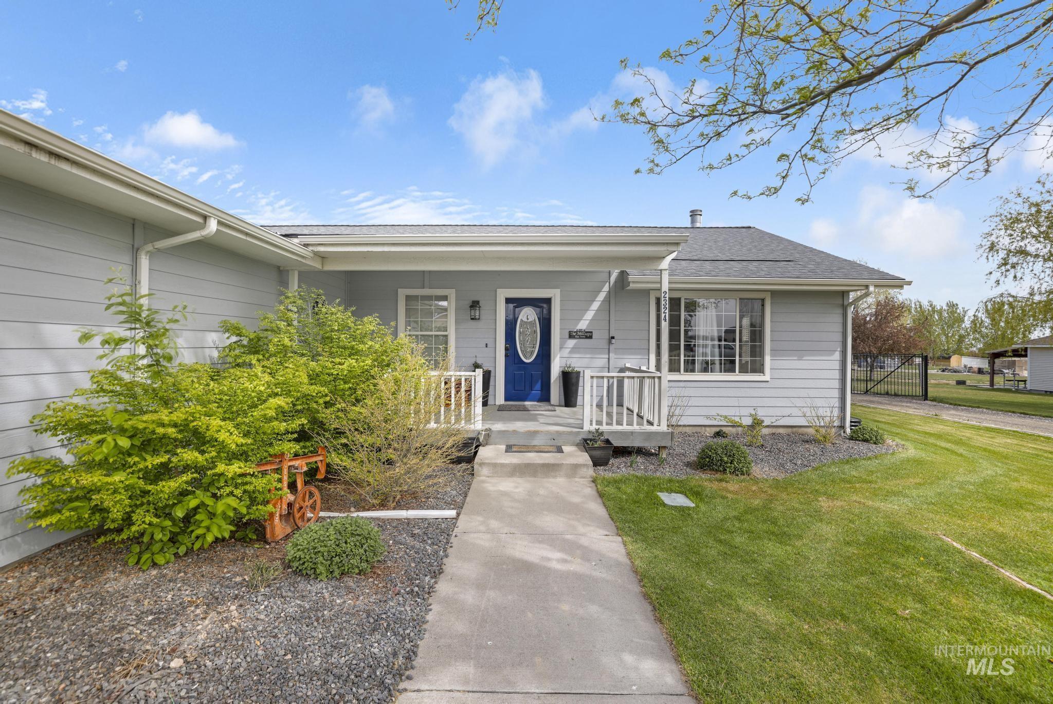 2324 Garey Ln, Filer, Idaho 83328-5543, 4 Bedrooms, 3 Bathrooms, Residential For Sale, Price $612,500,MLS 98982954