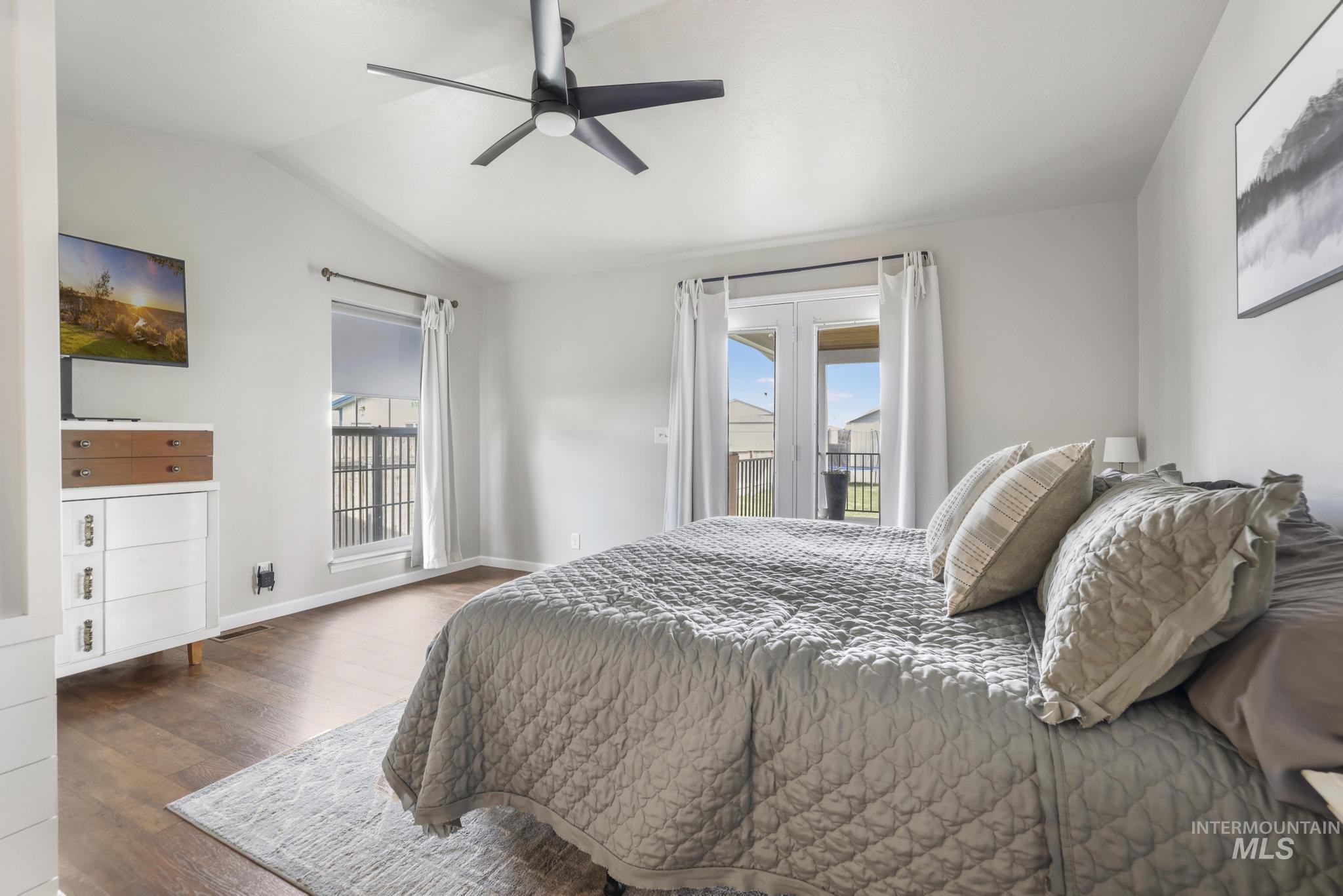 2324 Garey Ln, Filer, Idaho 83328-5543, 4 Bedrooms, 3 Bathrooms, Residential For Sale, Price $612,500,MLS 98982954