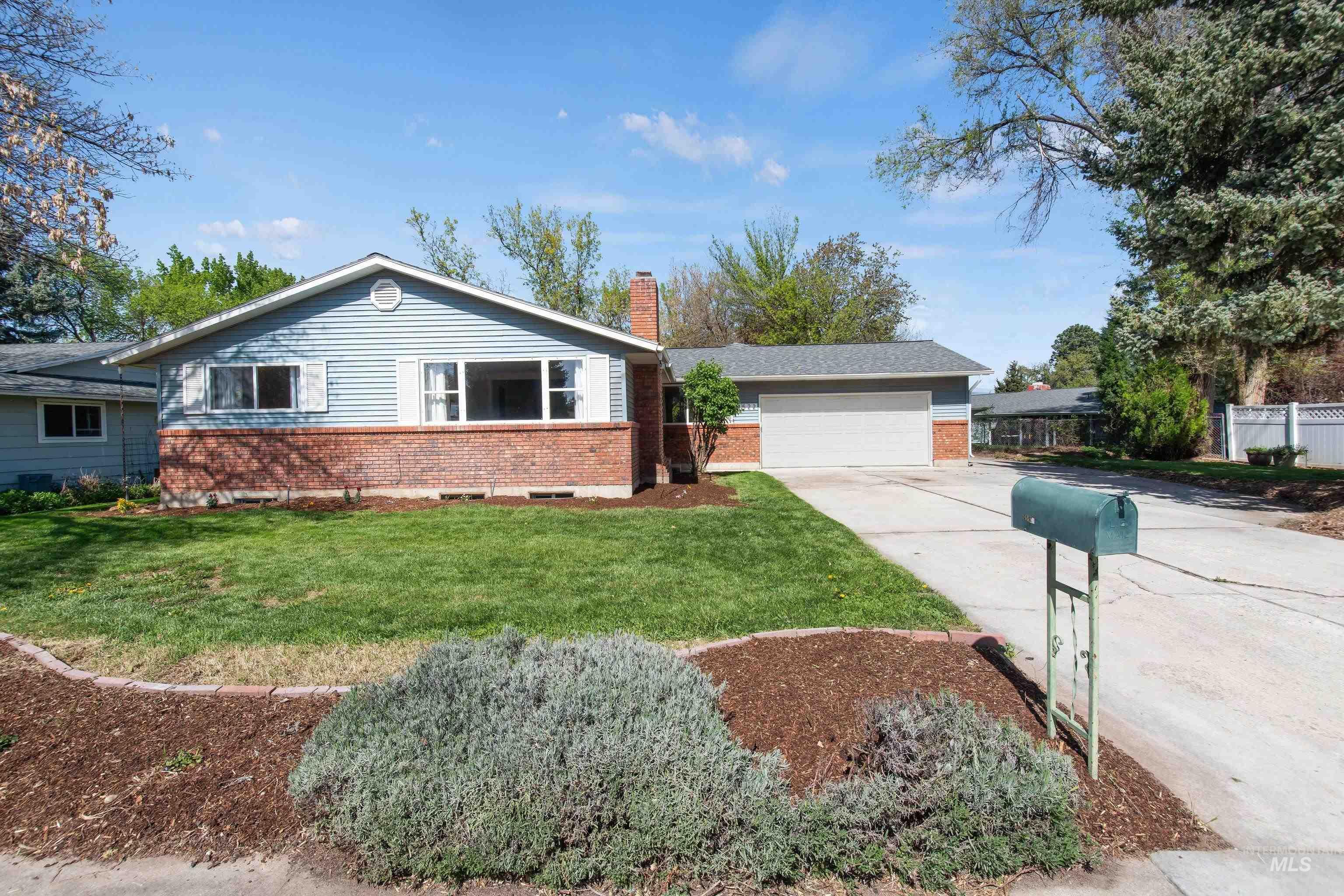 9522 W. Birmingham Dr., Boise, Idaho 83704, 4 Bedrooms, 3 Bathrooms, Residential For Sale, Price $589,900, 98982955