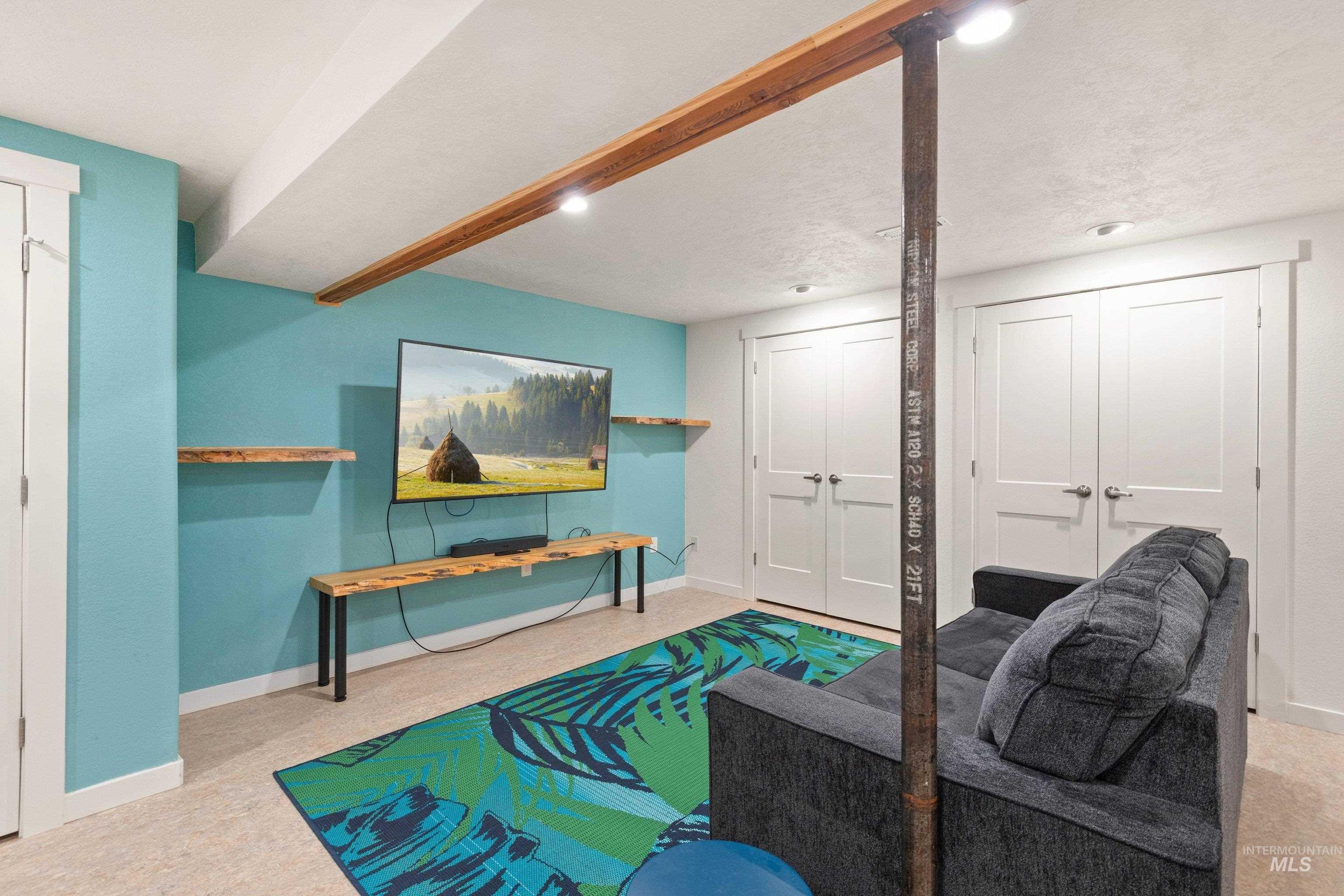 9522 W. Birmingham Dr., Boise, Idaho 83704, 4 Bedrooms, 3 Bathrooms, Residential For Sale, Price $589,900,MLS 98982955