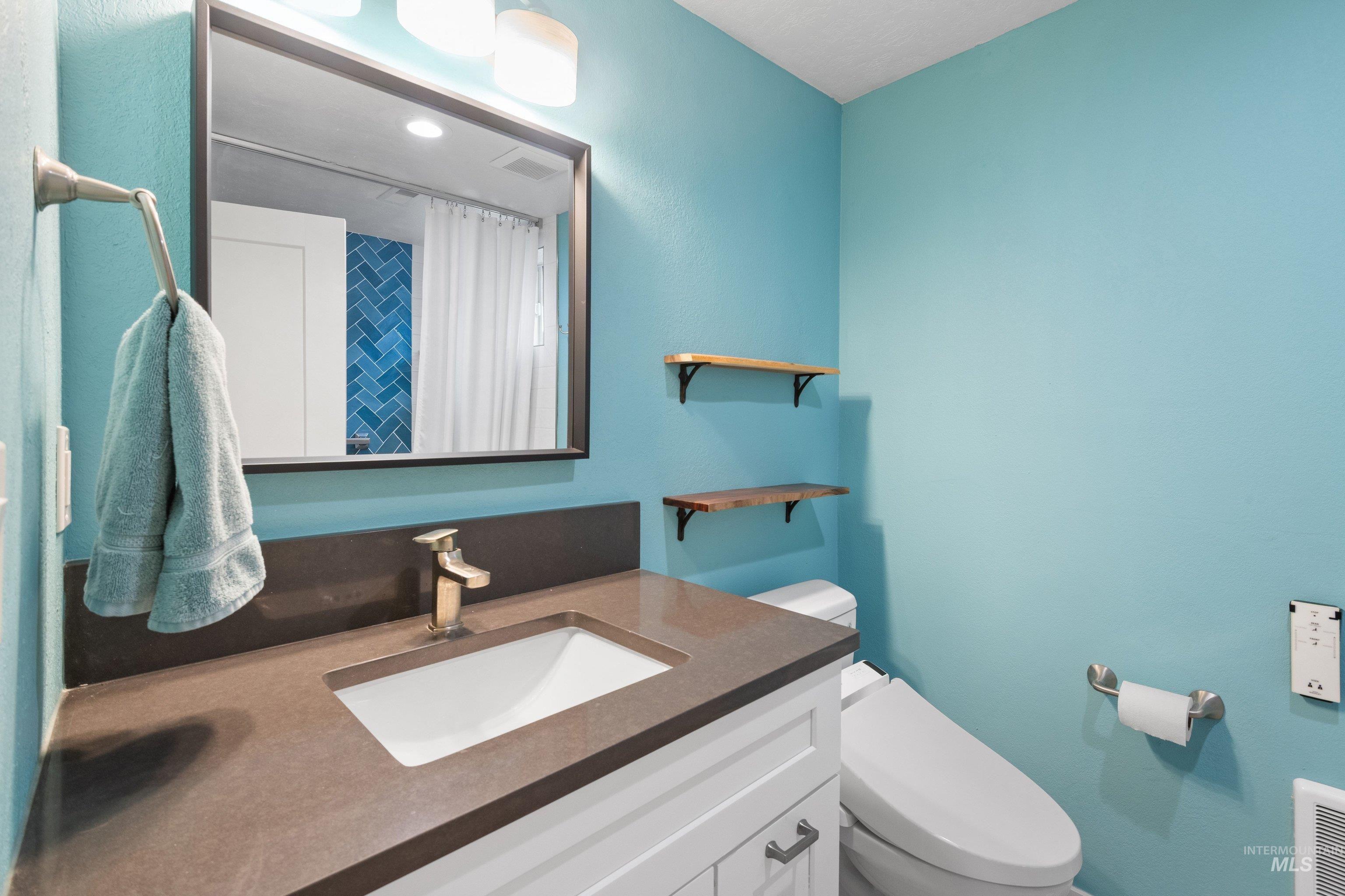 9522 W. Birmingham Dr., Boise, Idaho 83704, 4 Bedrooms, 3 Bathrooms, Residential For Sale, Price $589,900,MLS 98982955