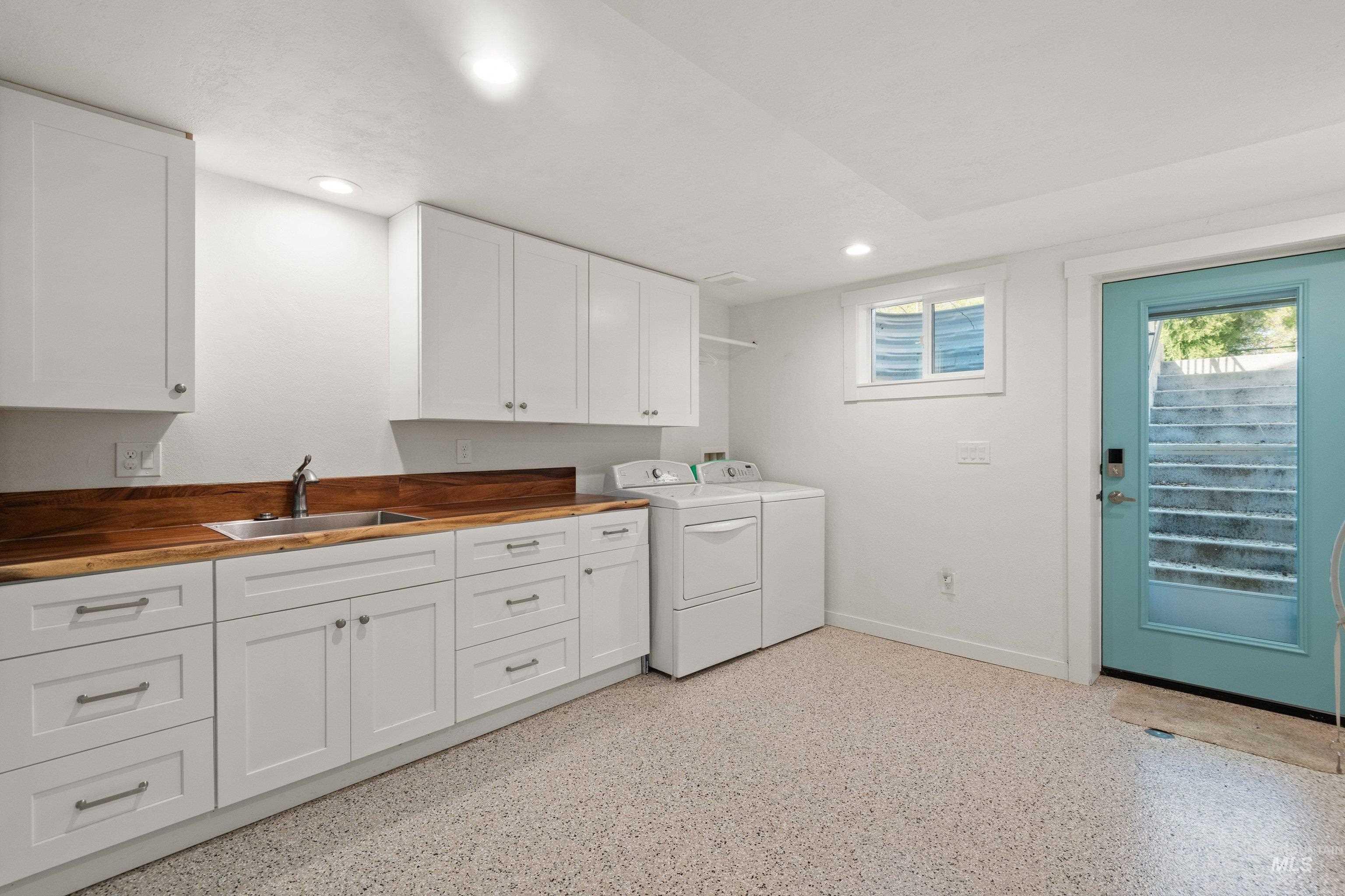 9522 W. Birmingham Dr., Boise, Idaho 83704, 4 Bedrooms, 3 Bathrooms, Residential For Sale, Price $589,900,MLS 98982955