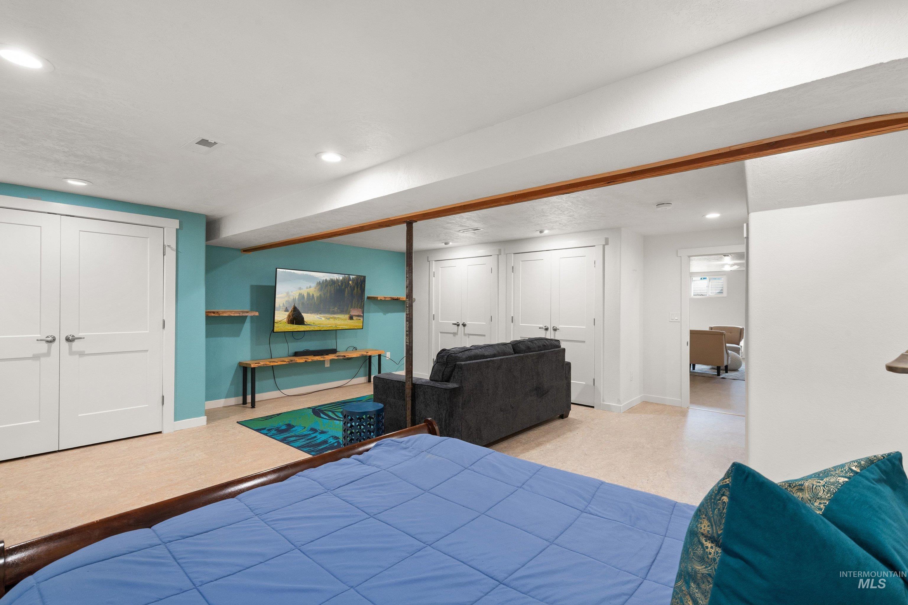 9522 W. Birmingham Dr., Boise, Idaho 83704, 4 Bedrooms, 3 Bathrooms, Residential For Sale, Price $589,900,MLS 98982955