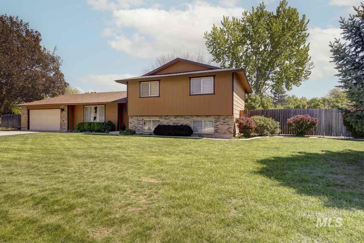 1954 S Denell Way, Boise, Idaho 83709, 5 Bedrooms, 2.5 Bathrooms, Residential For Sale, Price $530,000, 98982959