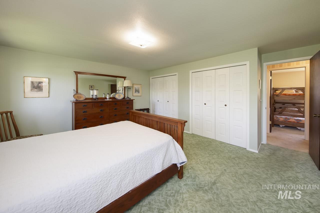 1954 S Denell Way, Boise, Idaho 83709, 5 Bedrooms, 2.5 Bathrooms, Residential For Sale, Price $530,000,MLS 98982959