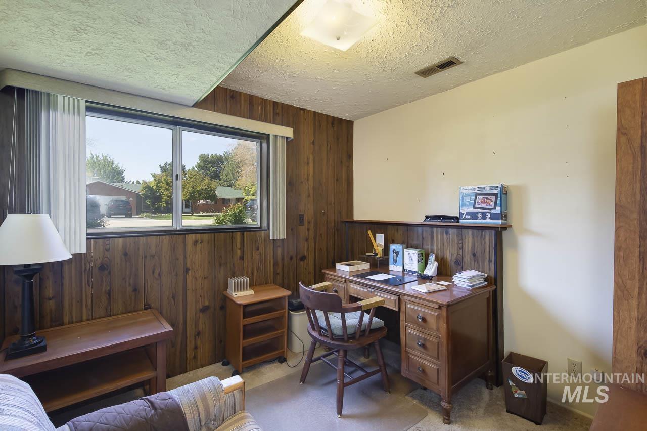 1954 S Denell Way, Boise, Idaho 83709, 5 Bedrooms, 2.5 Bathrooms, Residential For Sale, Price $530,000,MLS 98982959