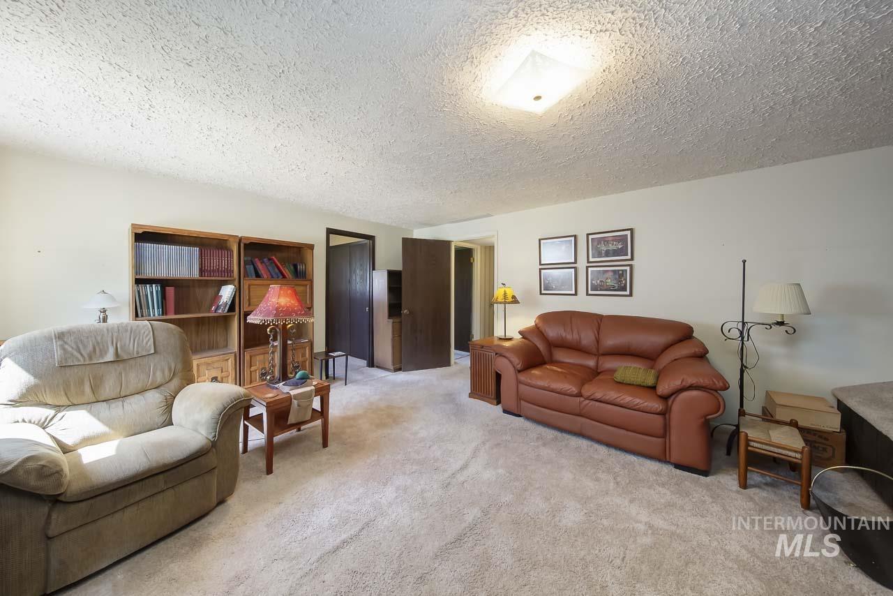 1954 S Denell Way, Boise, Idaho 83709, 5 Bedrooms, 2.5 Bathrooms, Residential For Sale, Price $530,000,MLS 98982959