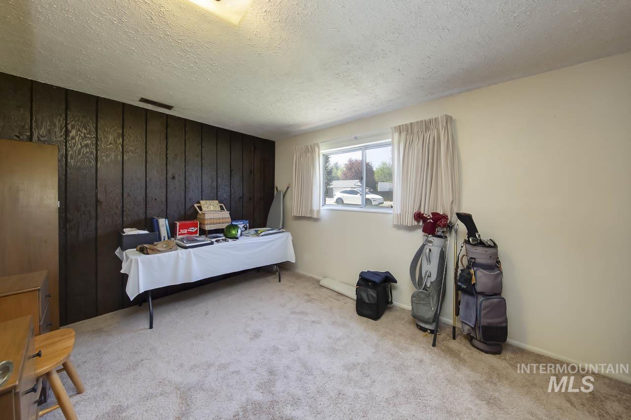 1954 S Denell Way, Boise, Idaho 83709, 5 Bedrooms, 2.5 Bathrooms, Residential For Sale, Price $530,000,MLS 98982959