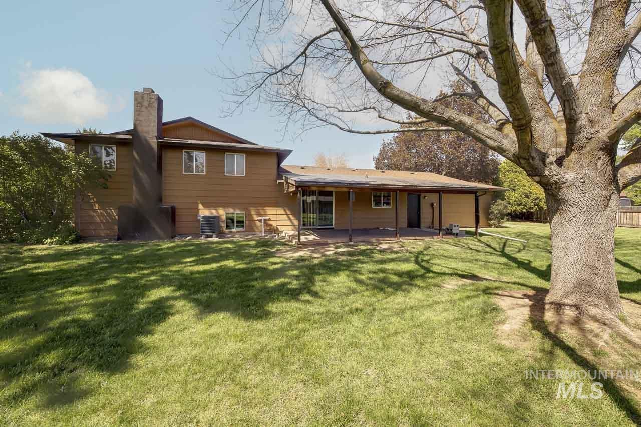 1954 S Denell Way, Boise, Idaho 83709, 5 Bedrooms, 2.5 Bathrooms, Residential For Sale, Price $530,000,MLS 98982959