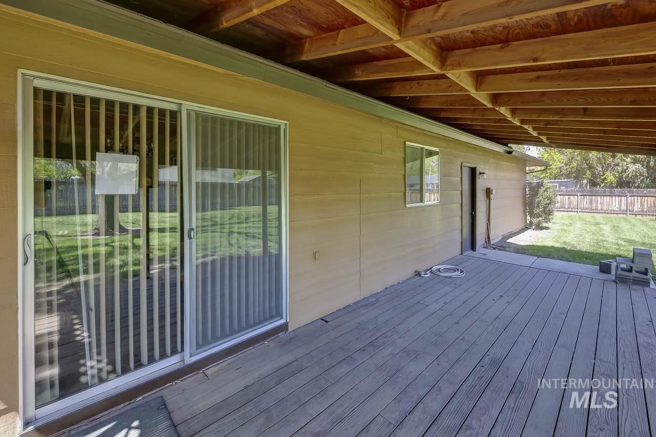 1954 S Denell Way, Boise, Idaho 83709, 5 Bedrooms, 2.5 Bathrooms, Residential For Sale, Price $530,000,MLS 98982959