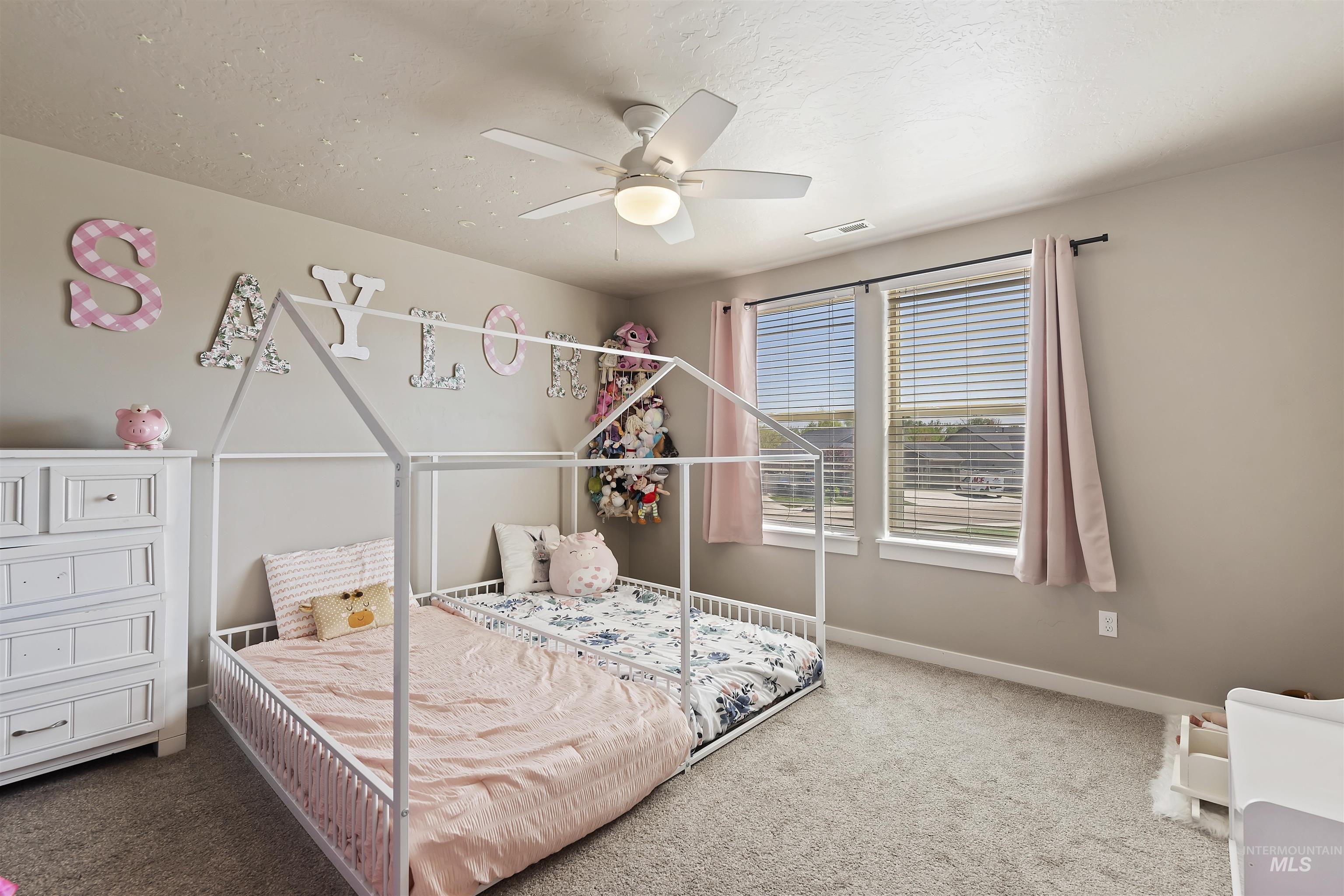 654 Diamond Lake St., Middleton, Idaho 83644, 4 Bedrooms, 2.5 Bathrooms, Residential For Sale, Price $495,000,MLS 98982960