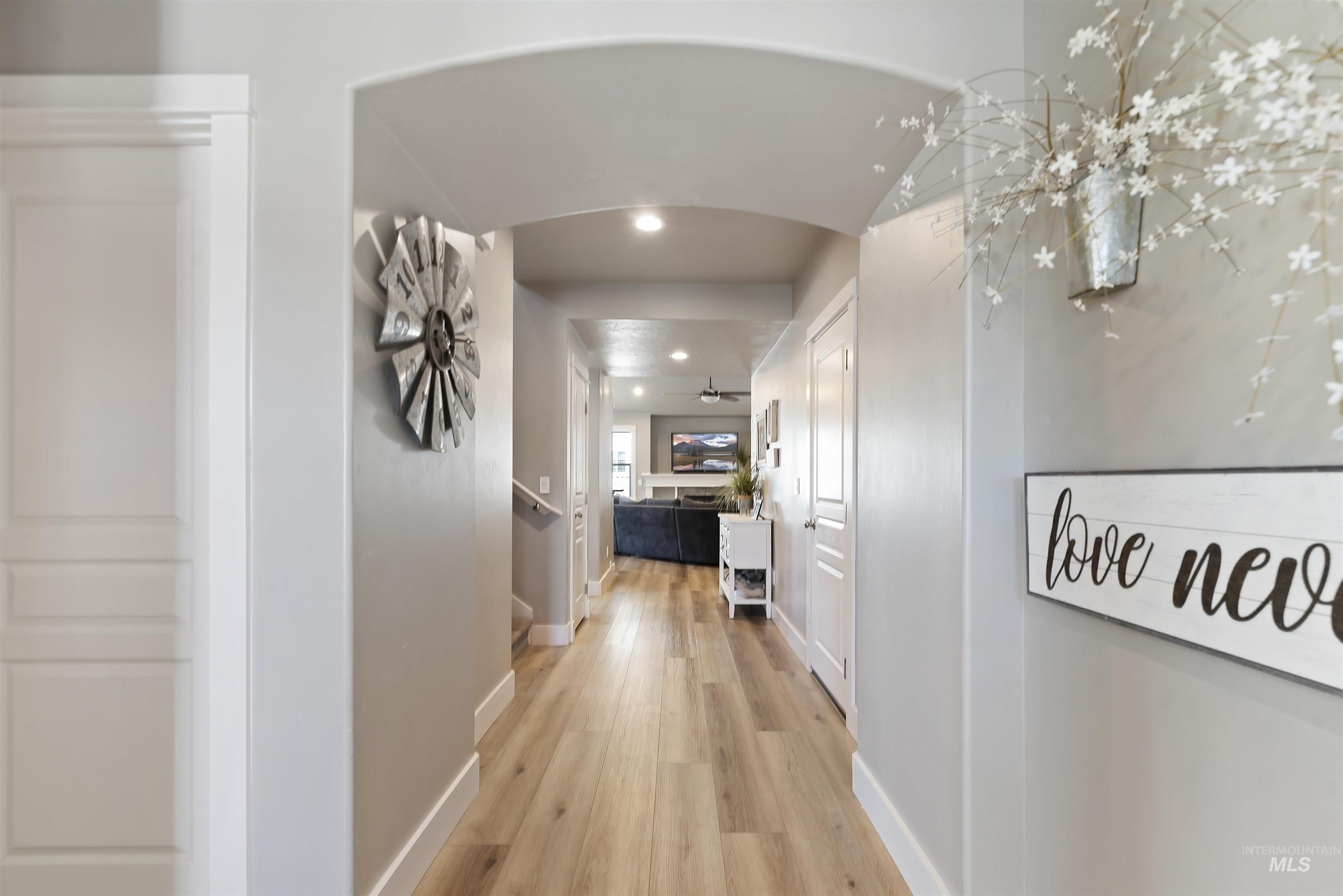 654 Diamond Lake St., Middleton, Idaho 83644, 4 Bedrooms, 2.5 Bathrooms, Residential For Sale, Price $495,000,MLS 98982960