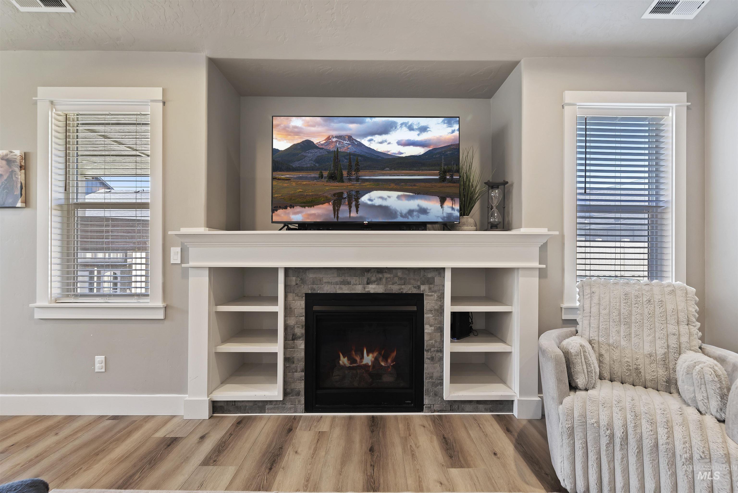 654 Diamond Lake St., Middleton, Idaho 83644, 4 Bedrooms, 2.5 Bathrooms, Residential For Sale, Price $495,000,MLS 98982960