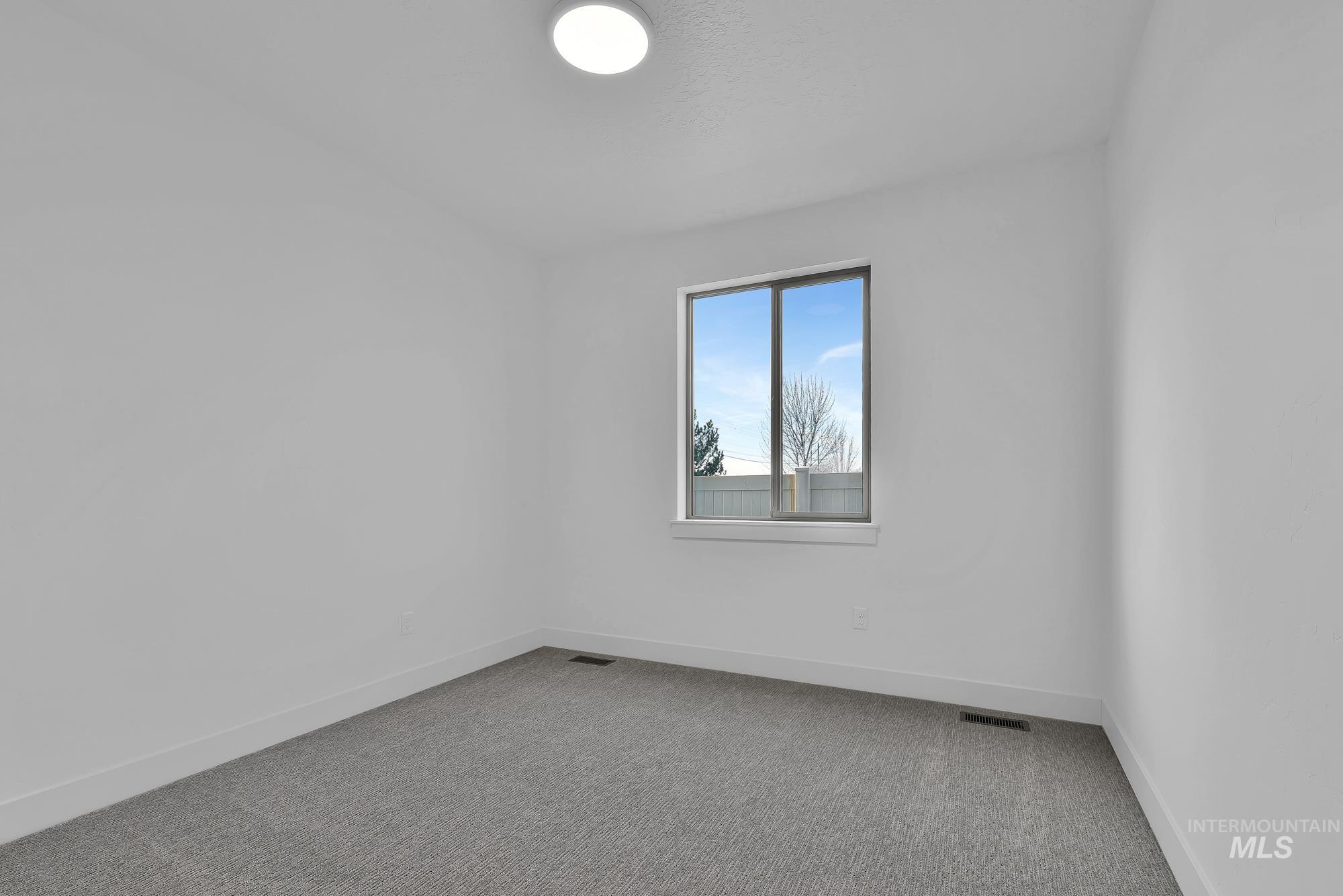 9887 W Snow Wolf Ln, Star, Idaho 83369, 4 Bedrooms, 3 Bathrooms, Residential For Sale, Price $729,900, 98982965