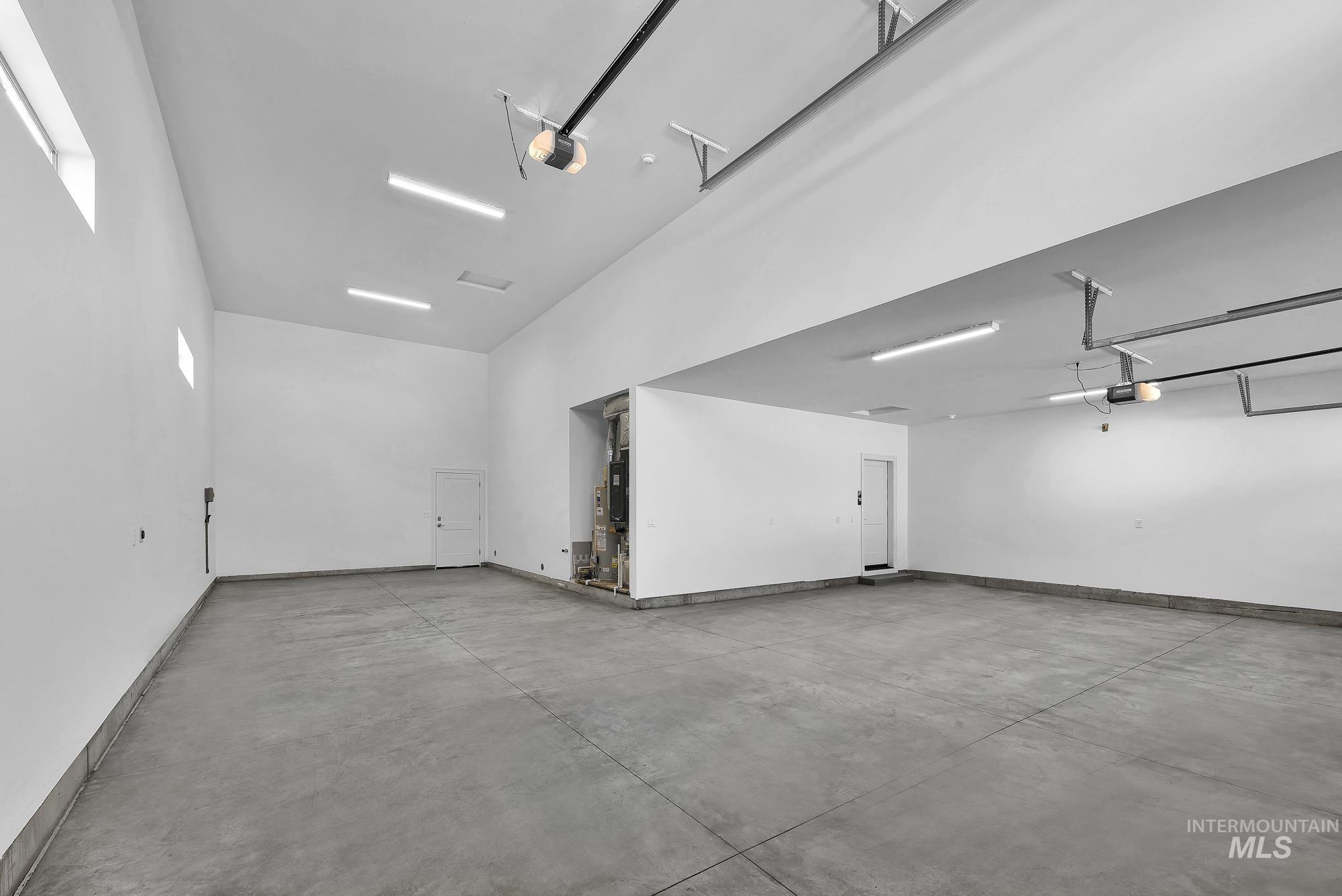 9887 W Snow Wolf Ln, Star, Idaho 83369, 4 Bedrooms, 3 Bathrooms, Residential For Sale, Price $729,900, 98982965